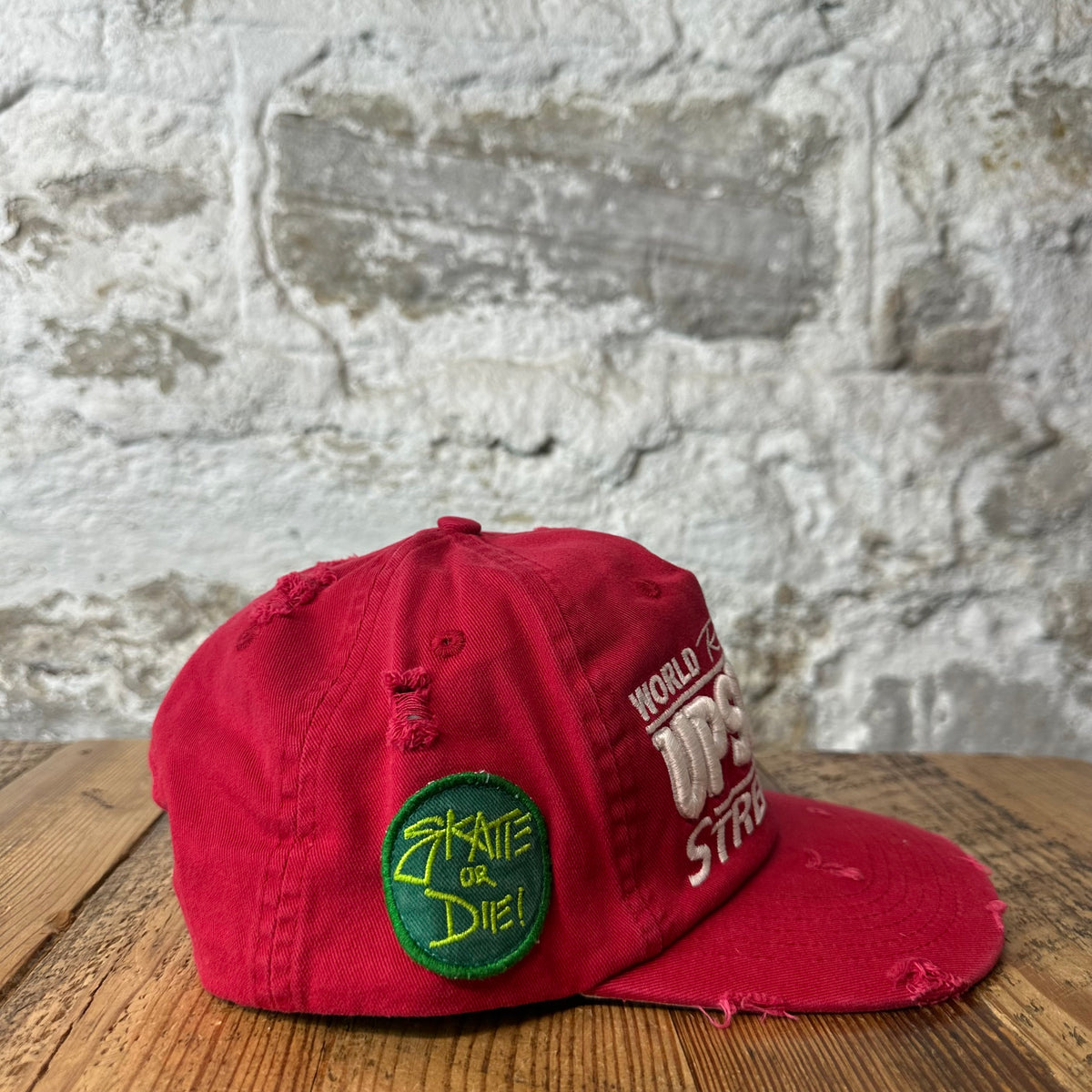 Up7Skate Rosy Red Hat DS