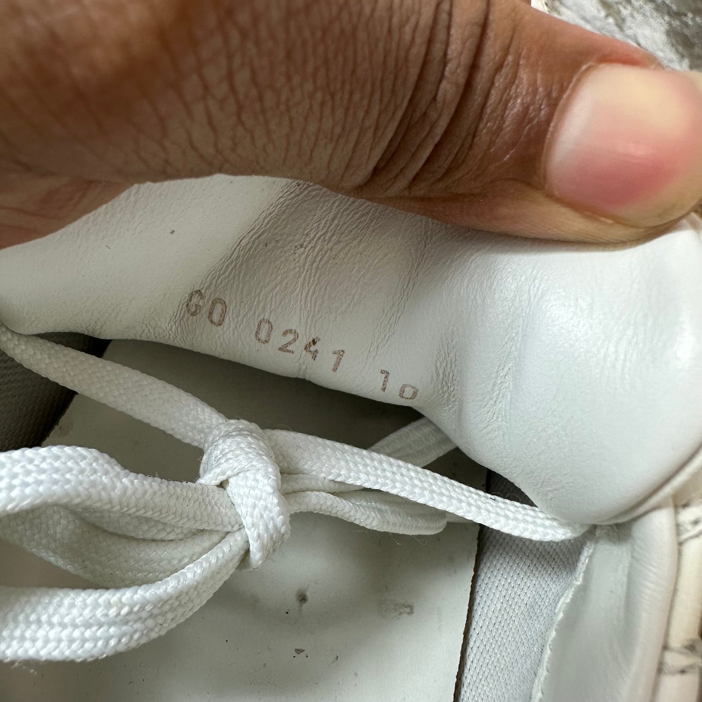 Louis Vuitton White Monogram Silver Runaway Sneaker Sz 11.5 (10LV)
