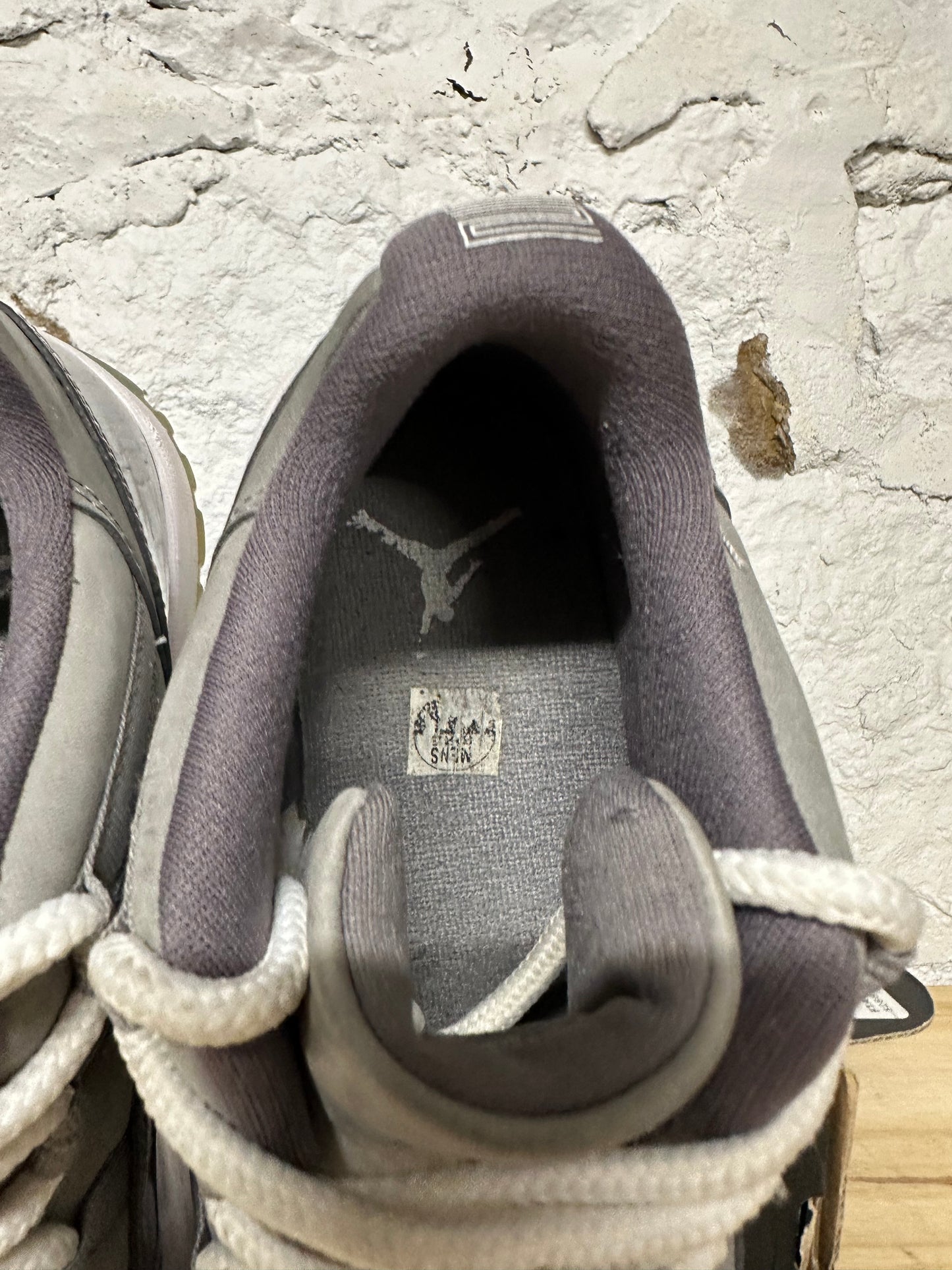 Air Jordan 11 Low Cool Gray Sz 9.5
