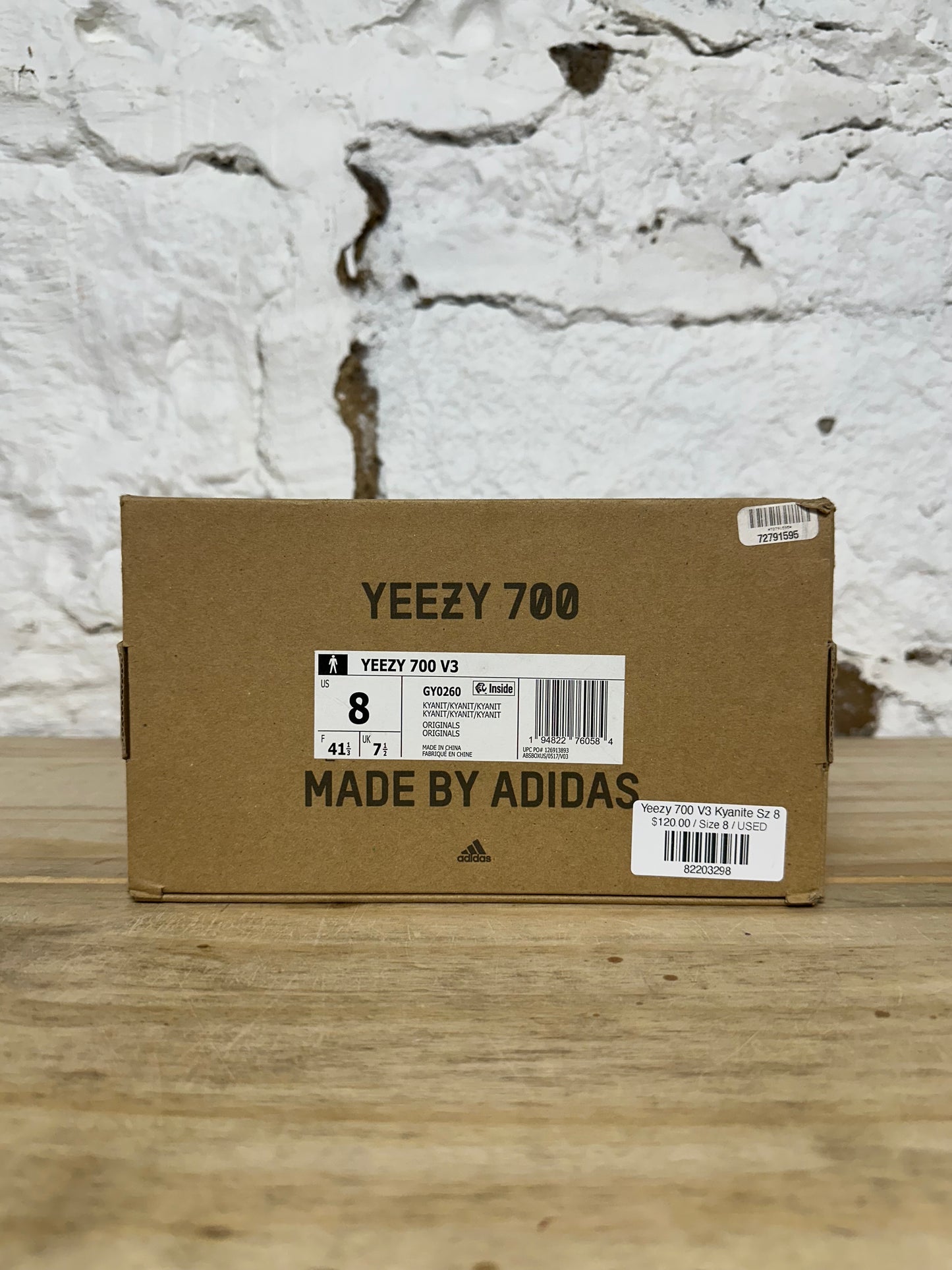 Yeezy 700 V3 Kyanite Sz 8