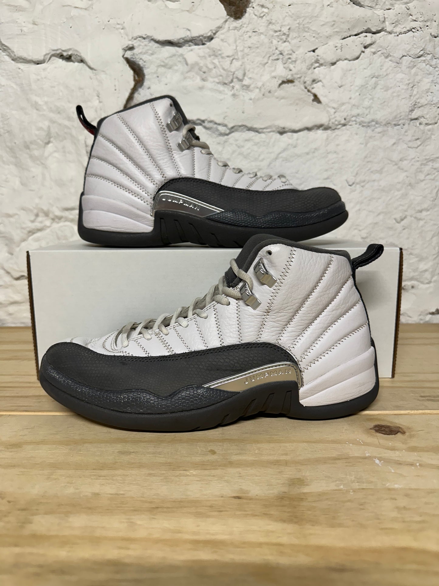 Air Jordan 12 Dark Grey Sz 8
