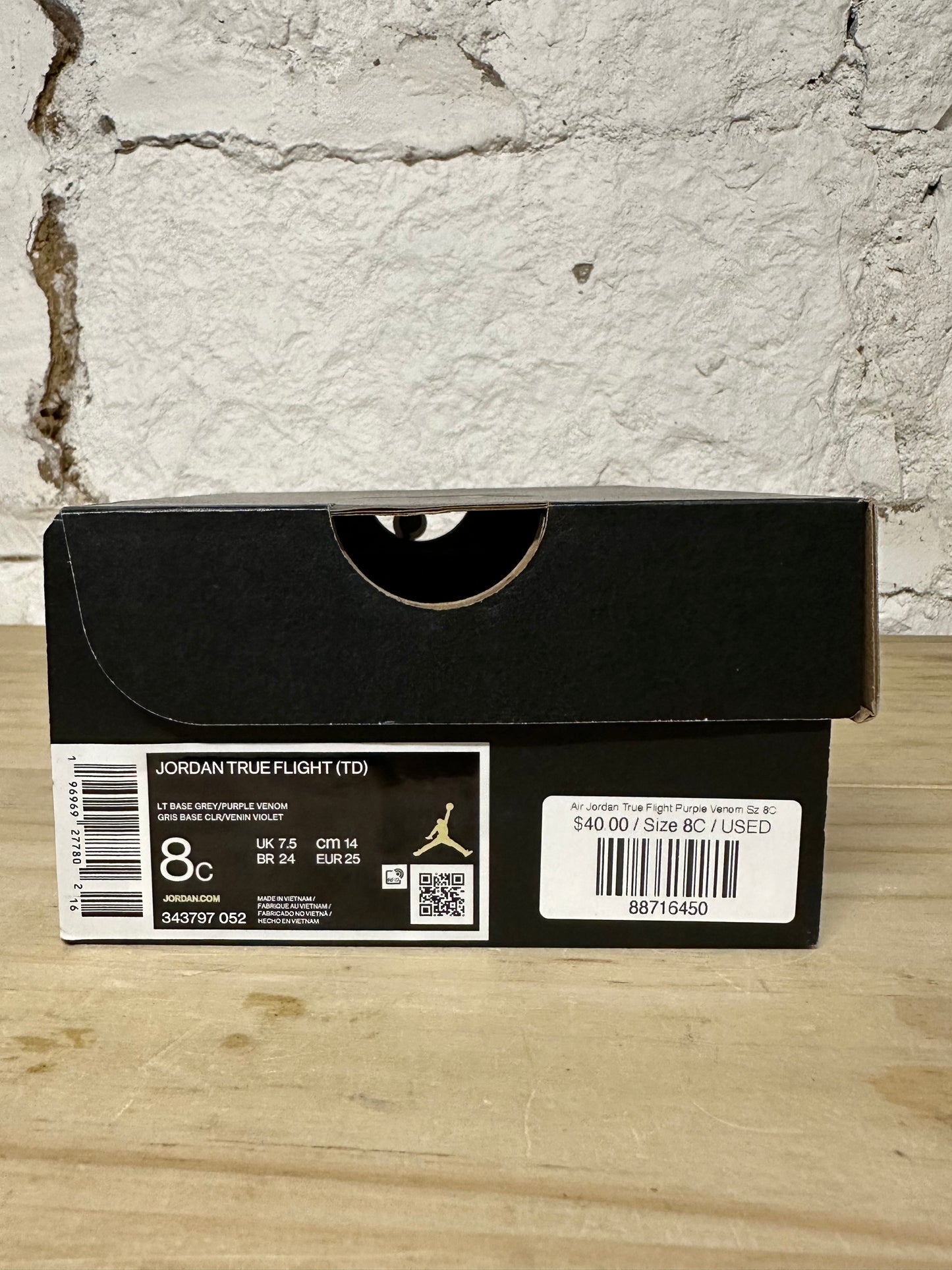 Air Jordan True Flight Purple Venom Sz 8C