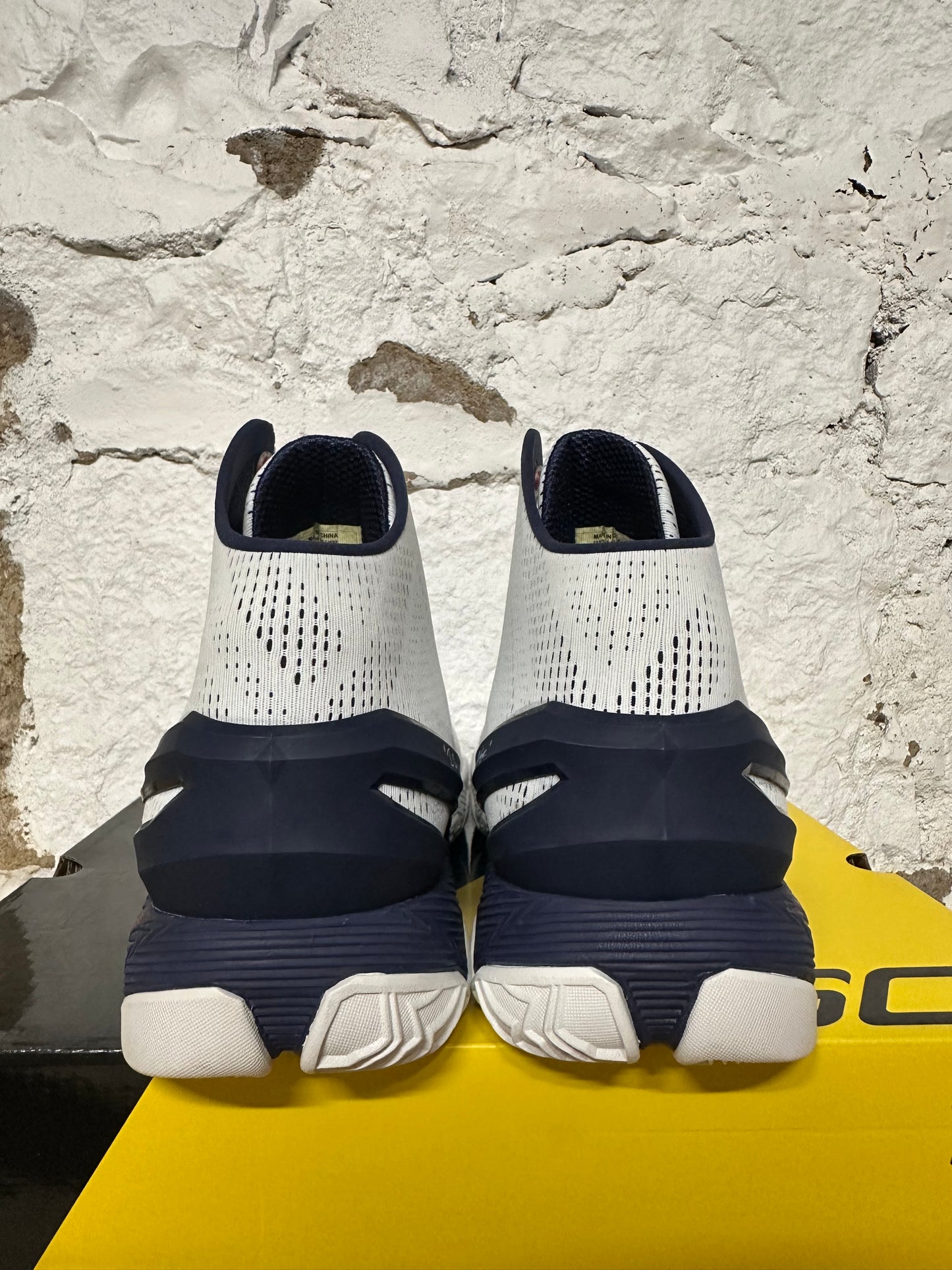 Under Armour Curry 2 USA Sz 10 DS