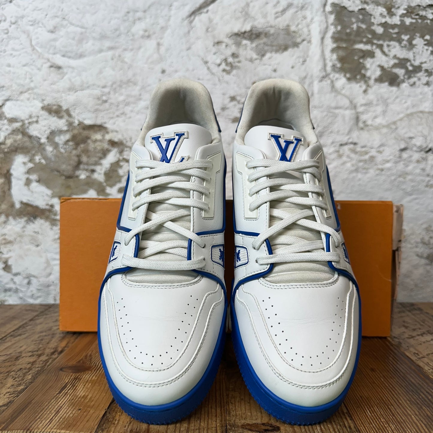 Louis Vuitton Blue White Trainer Sneaker Sz 8.5 (7LV)