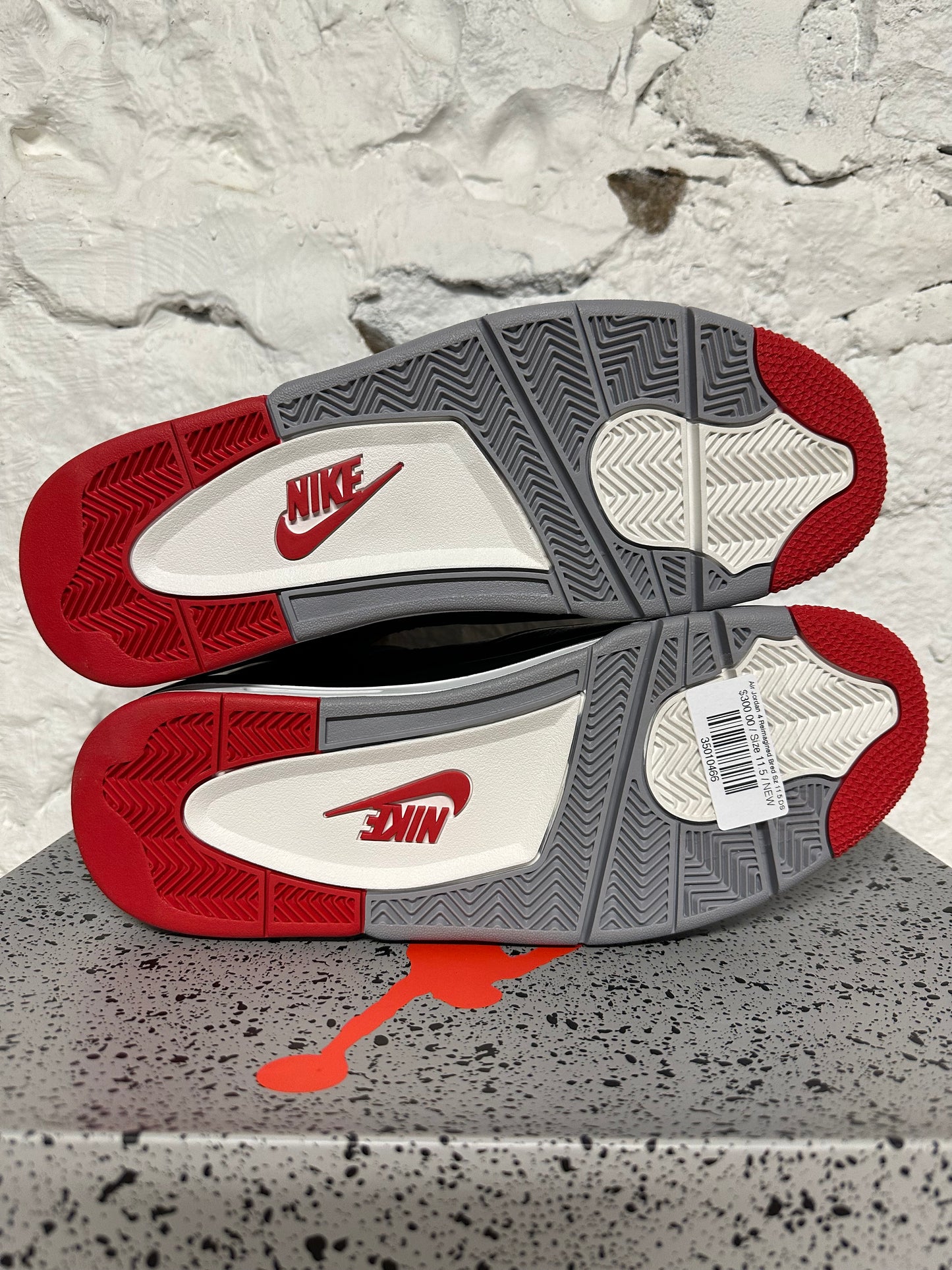 Air Jordan 4 Bred Reimagined Sz 11.5 DS