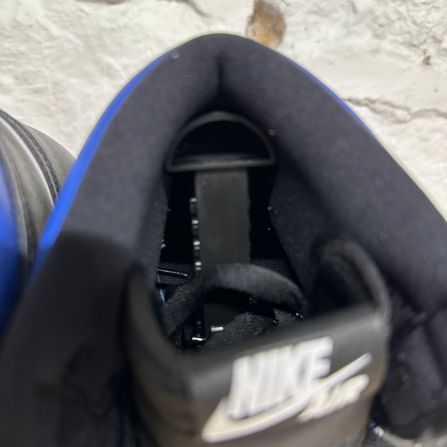 Air Jordan 1 High Royal Toe Sz 10.5