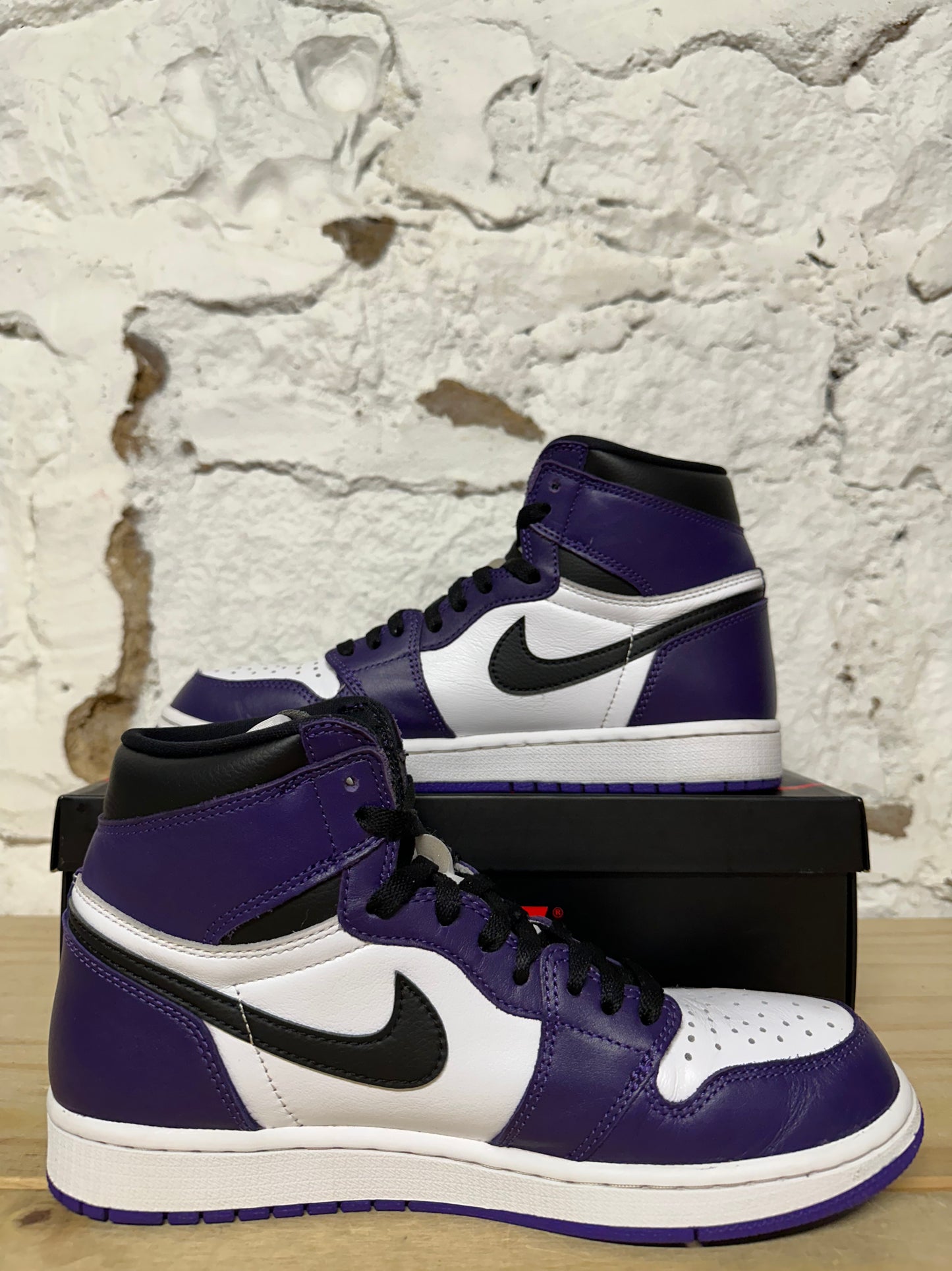 Air Jordan 1 High Court Purple White Sz 9