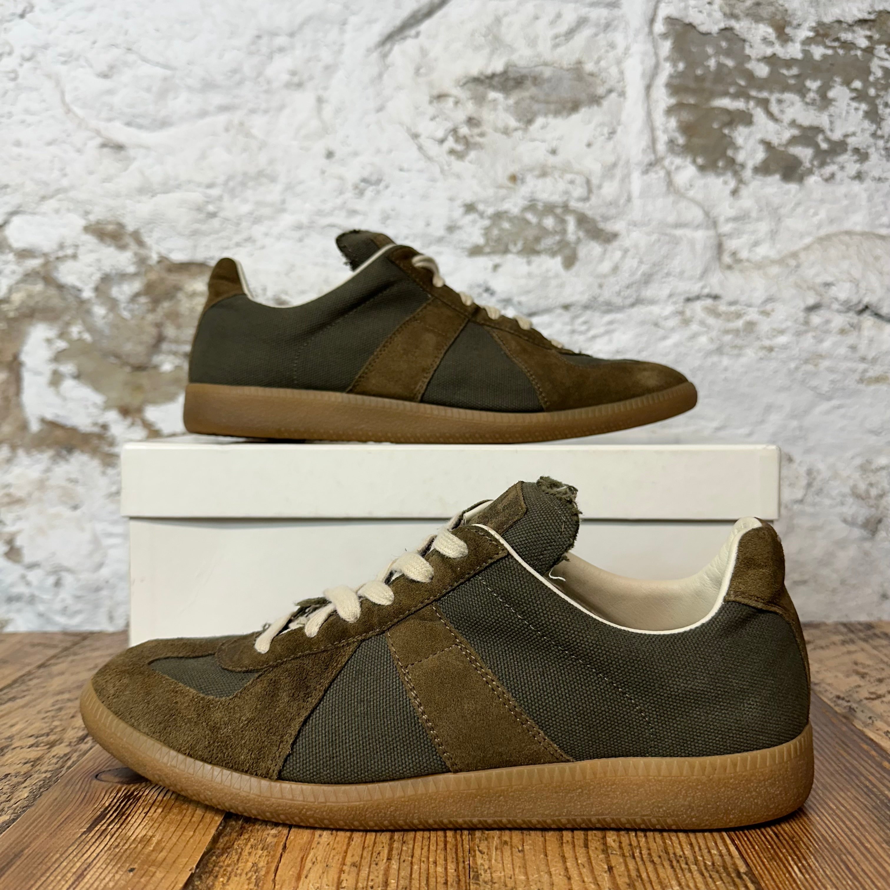 Maison Margiela Replica Green Canvas Sneaker Sz 8 (41)