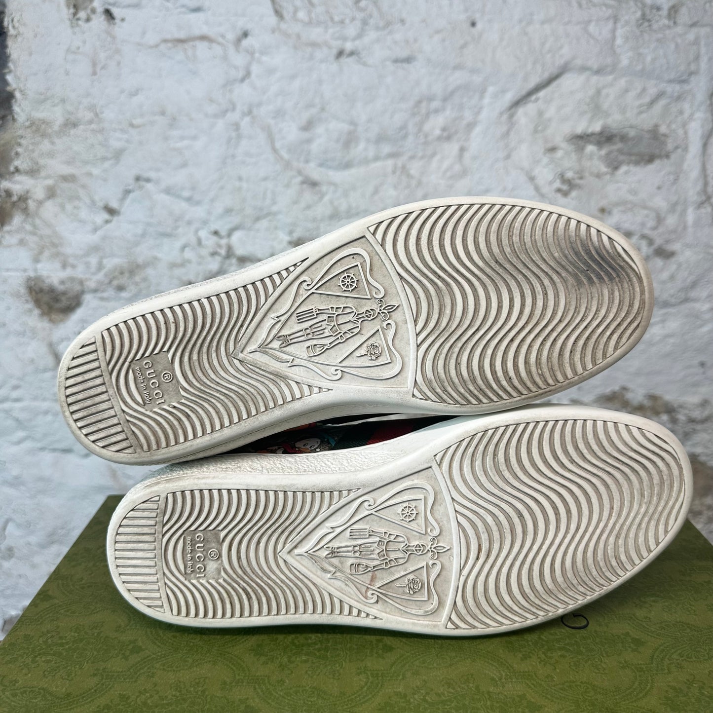 Gucci Donald Duck Monogram Ace Sneaker Sz 6.5