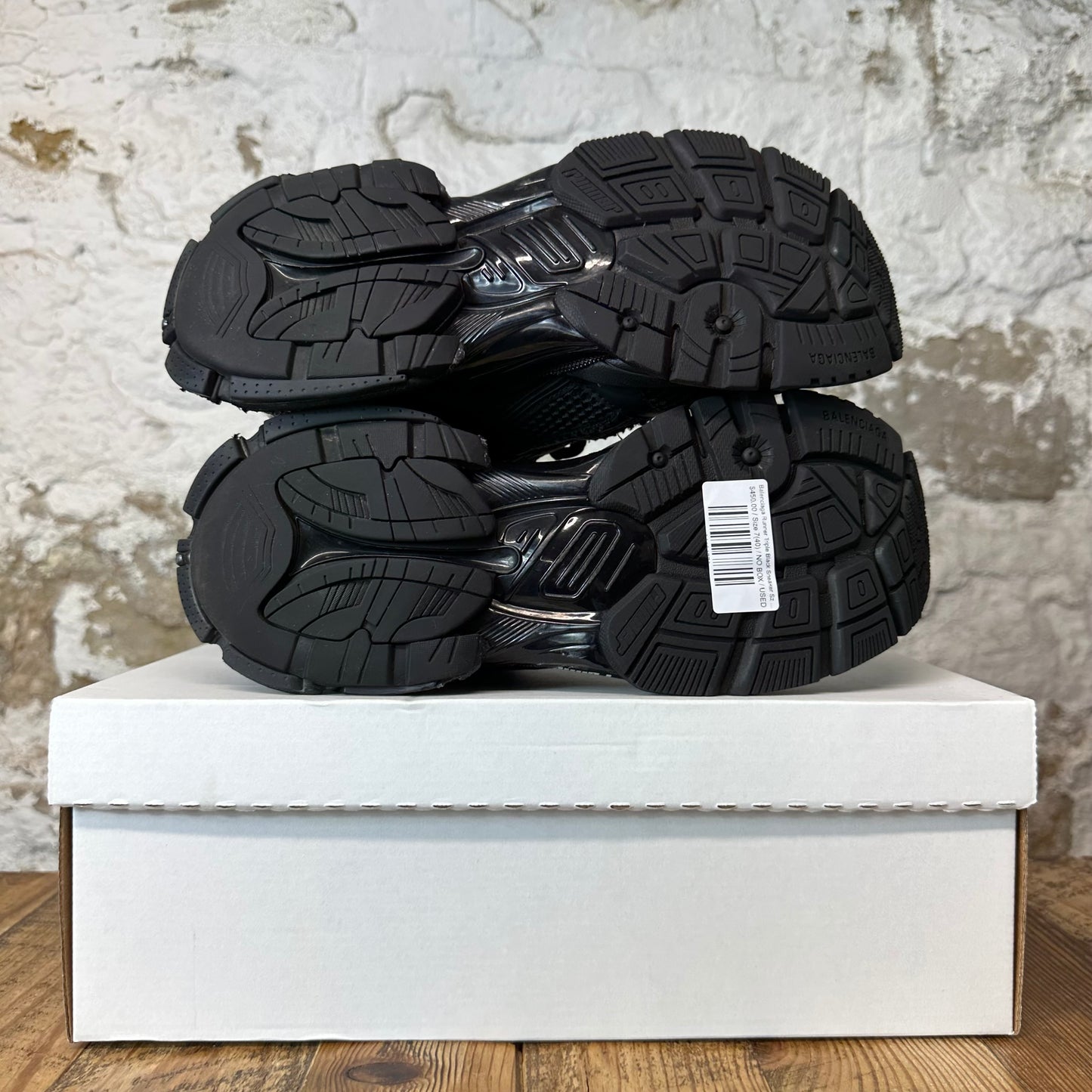 Balenciaga Runner Triple Black Sneaker Sz 7 (40)