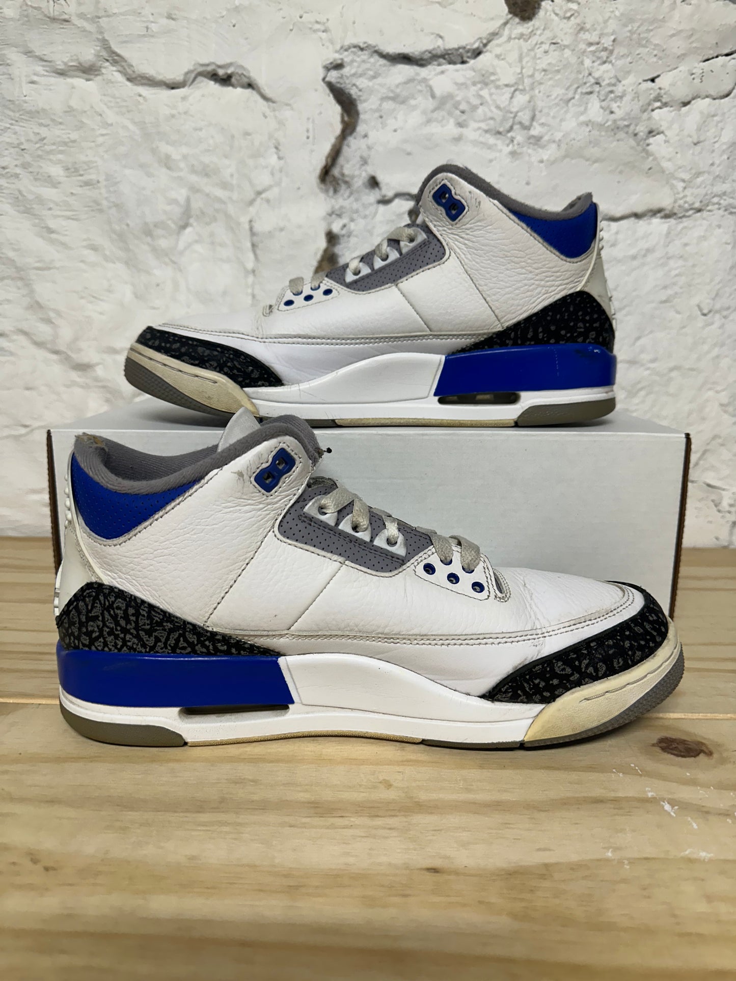 Air Jordan 3 Racer Blue Sz 9.5