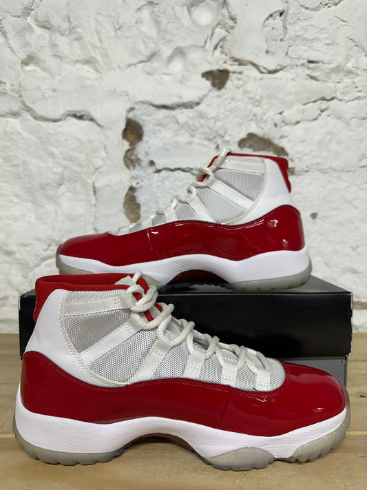 Air Jordan 11 High Cherry Sz 9