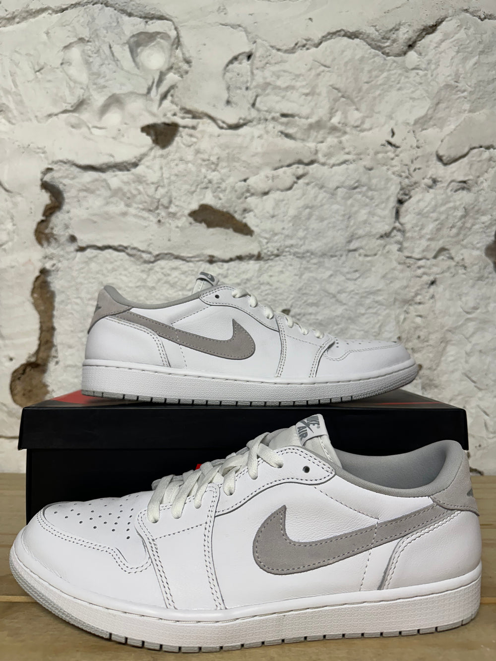 Air Jordan 1 Low Neutral Grey Sz 12