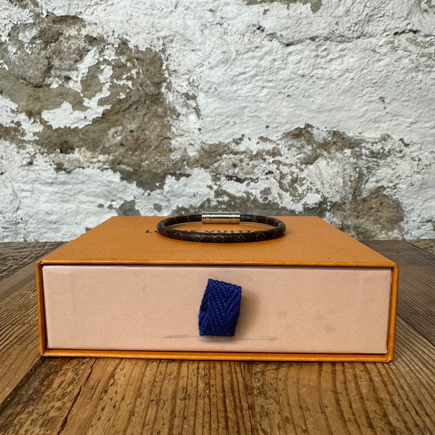 Louis Vuitton Ebene Keep It Bracelet W/ Box