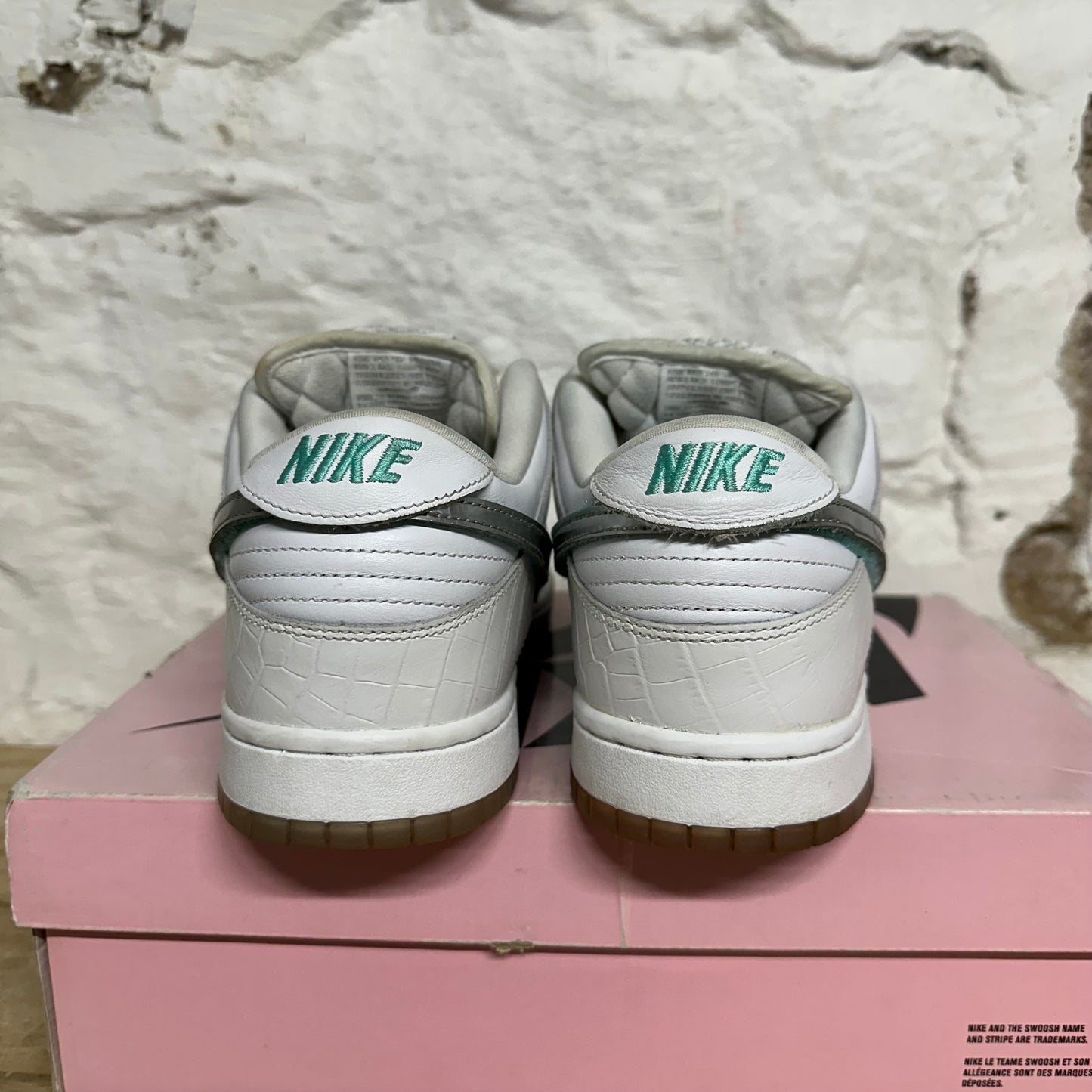 Nike SB Dunk Low Diamond Supply White Sz 11