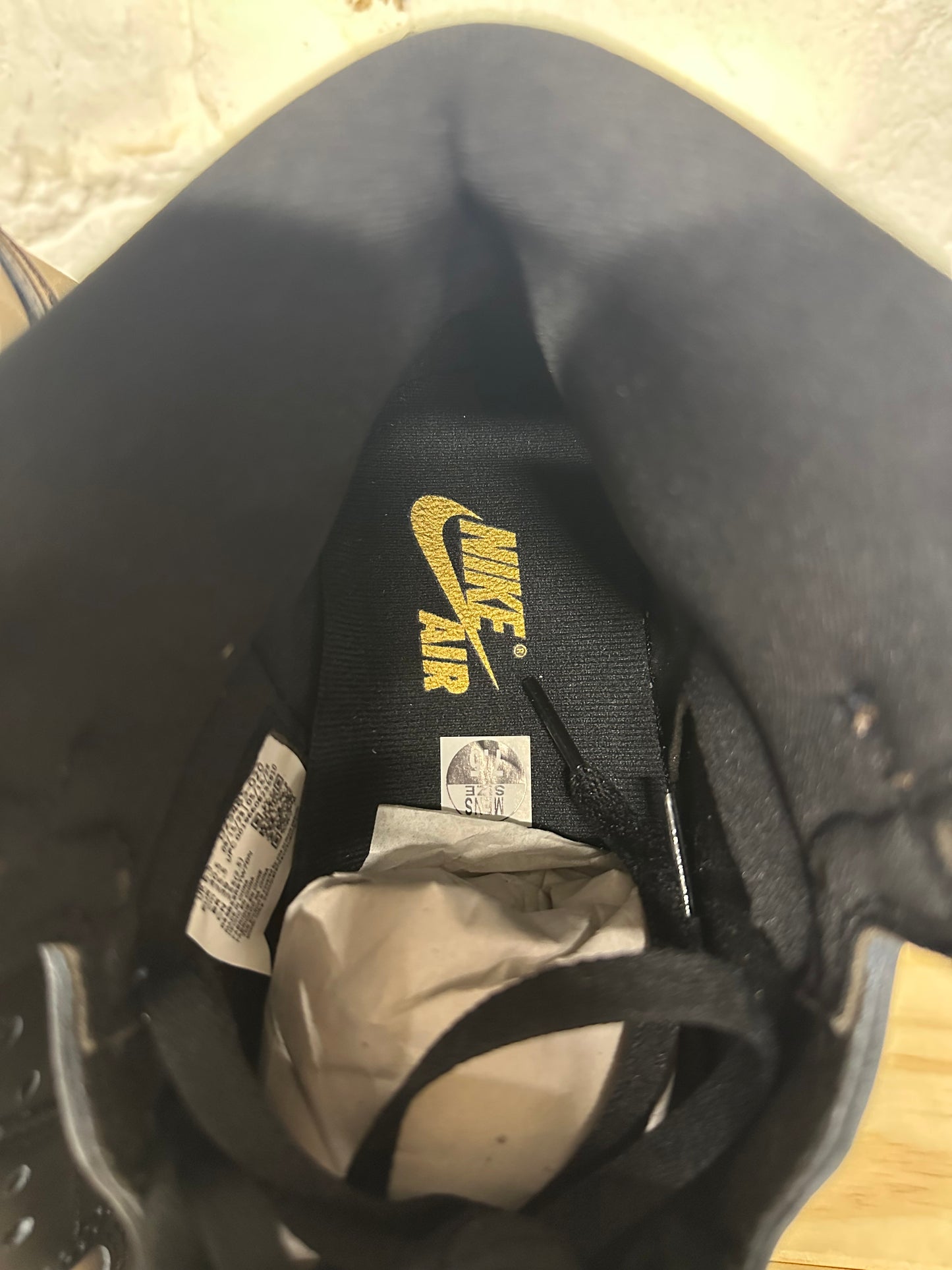 Air Jordan 1 High Palomino Sz 7.5 DS