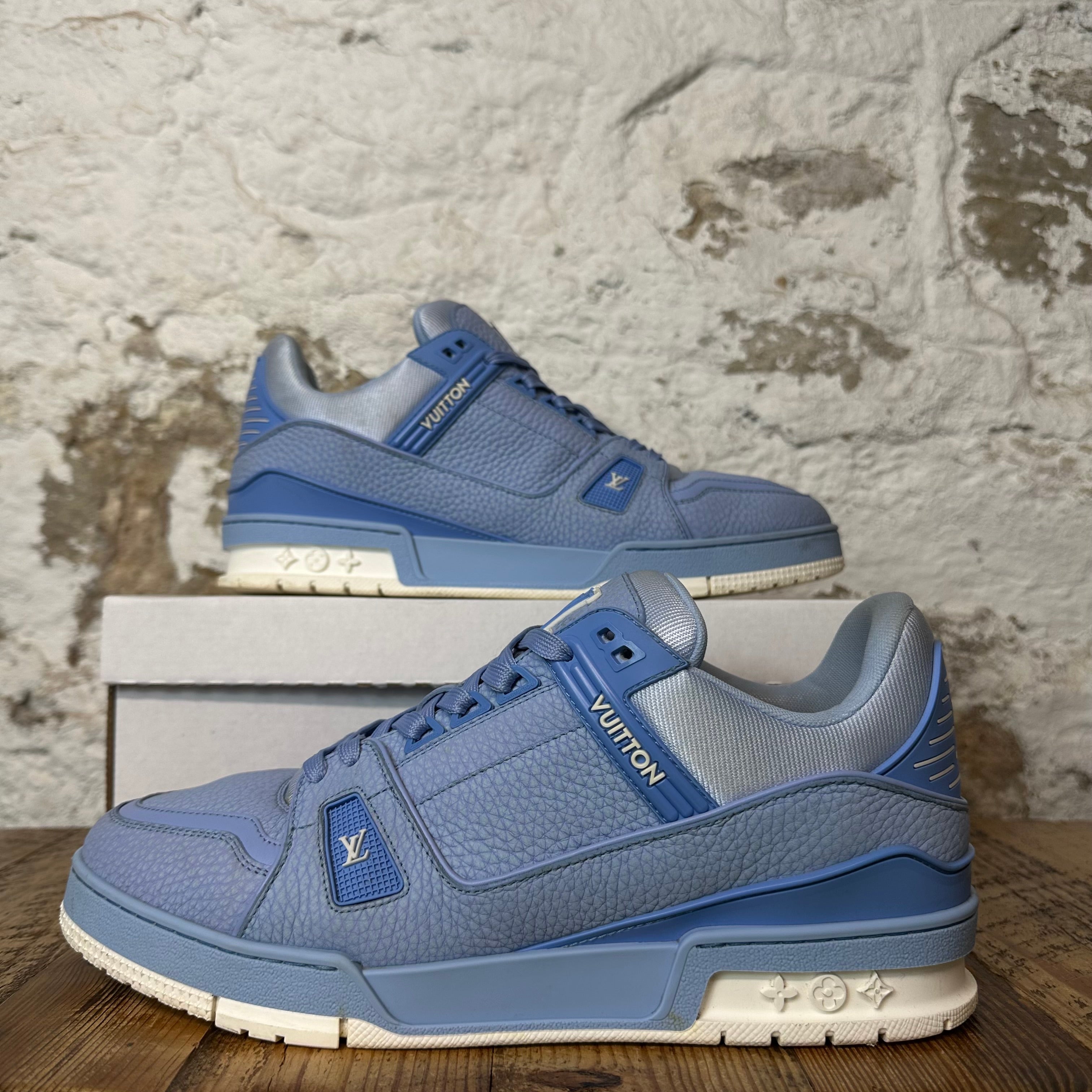 Louis Vuitton Light Gradient Blue Trainer Sneaker Sz 10.5 (9LV)
