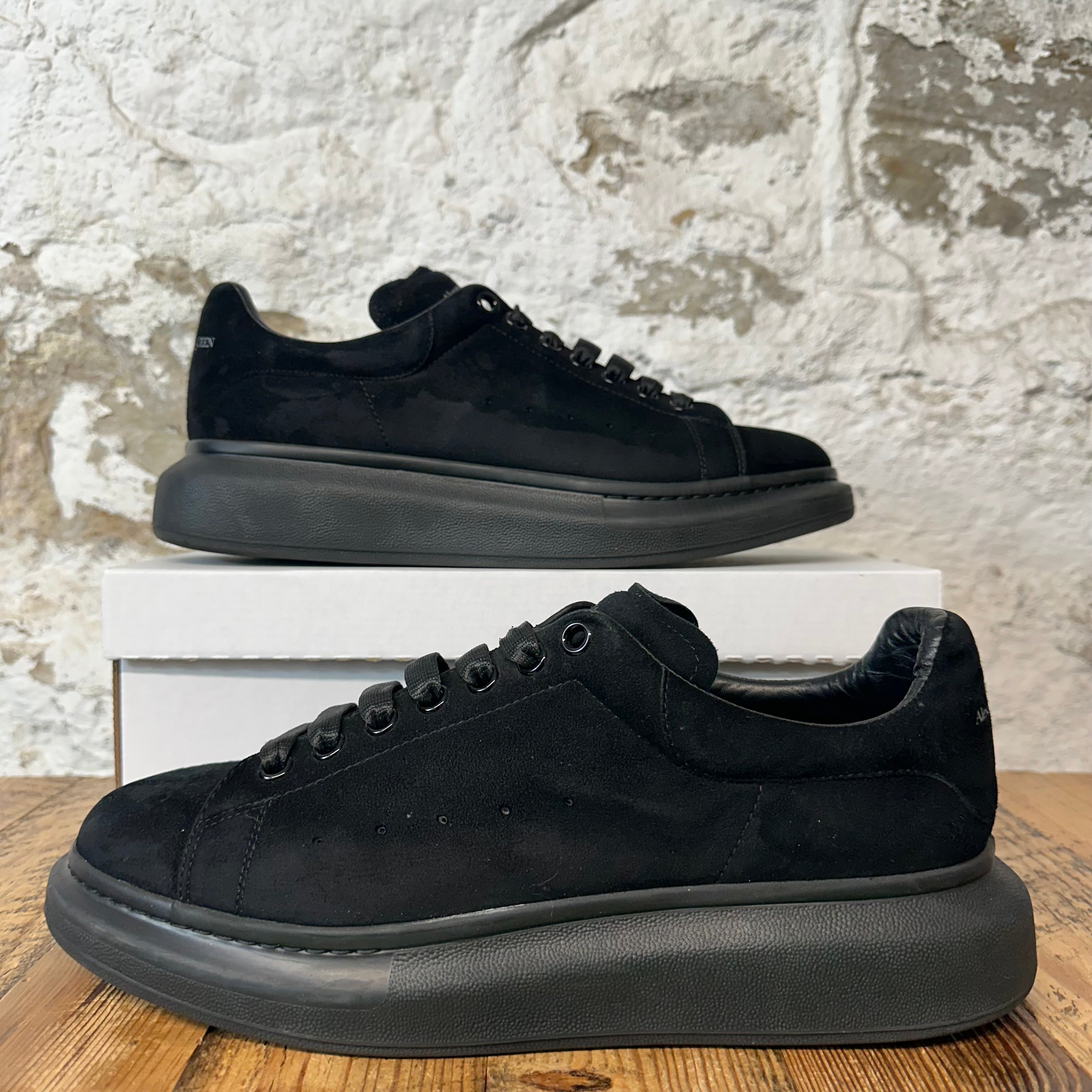 Alexander Mcqueen Triple Black Suede Sneaker Sz 12 (45)