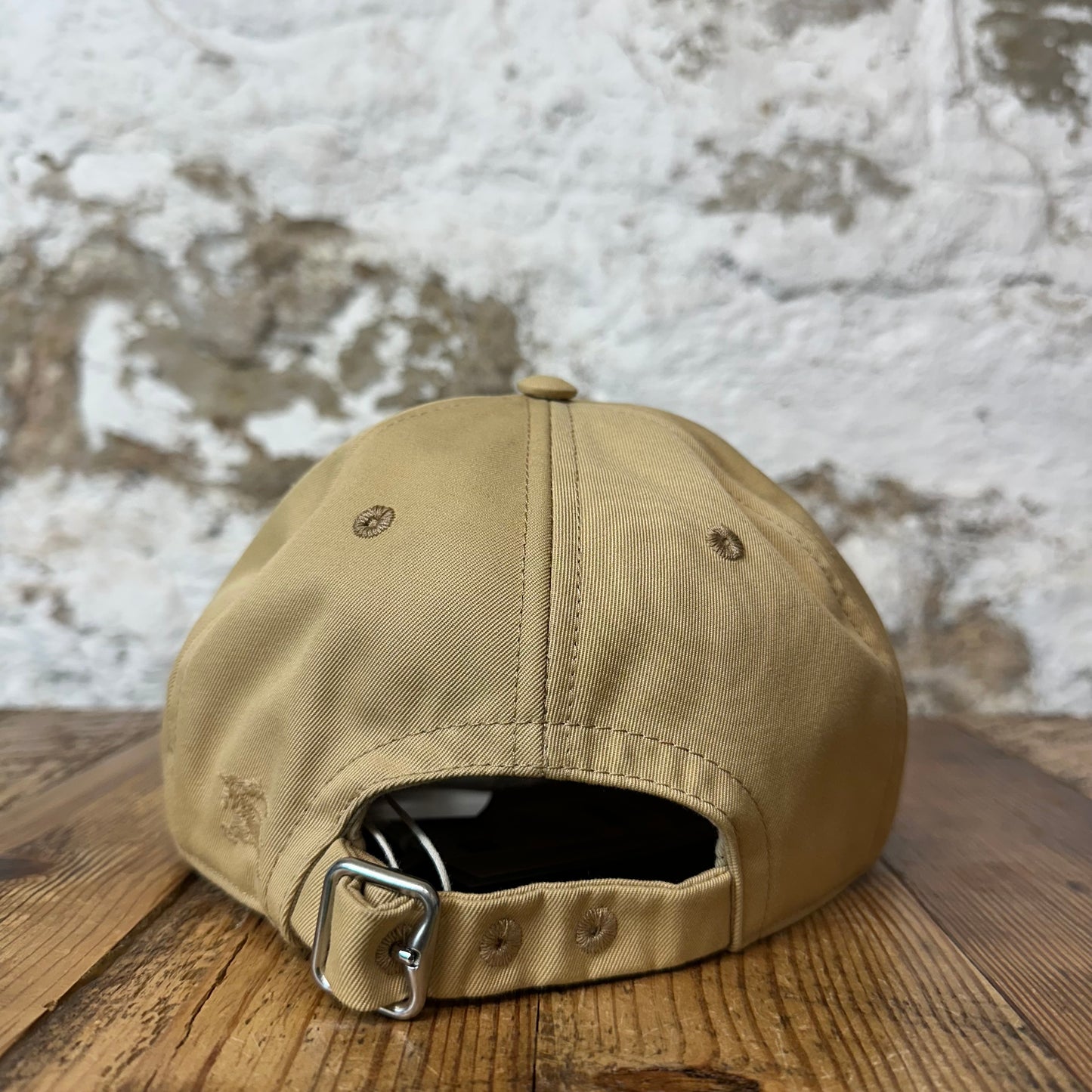 Burberry Check Lined Flax Hat Sz L DS