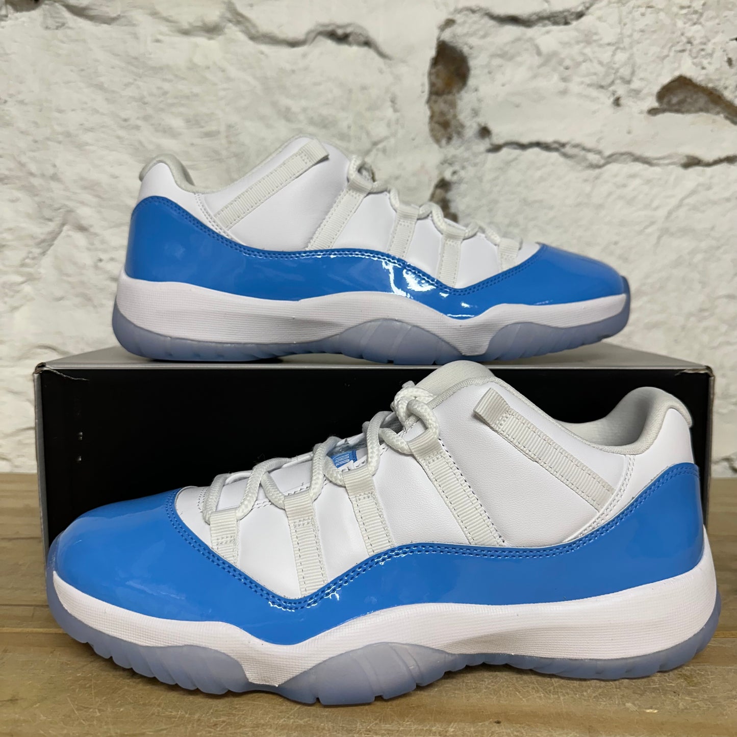 Air Jordan 11 Low University Blue (2026) Sz 11 DS
