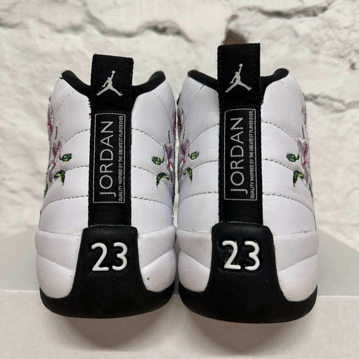 Air Jordan 12 Floral Sz 6Y
