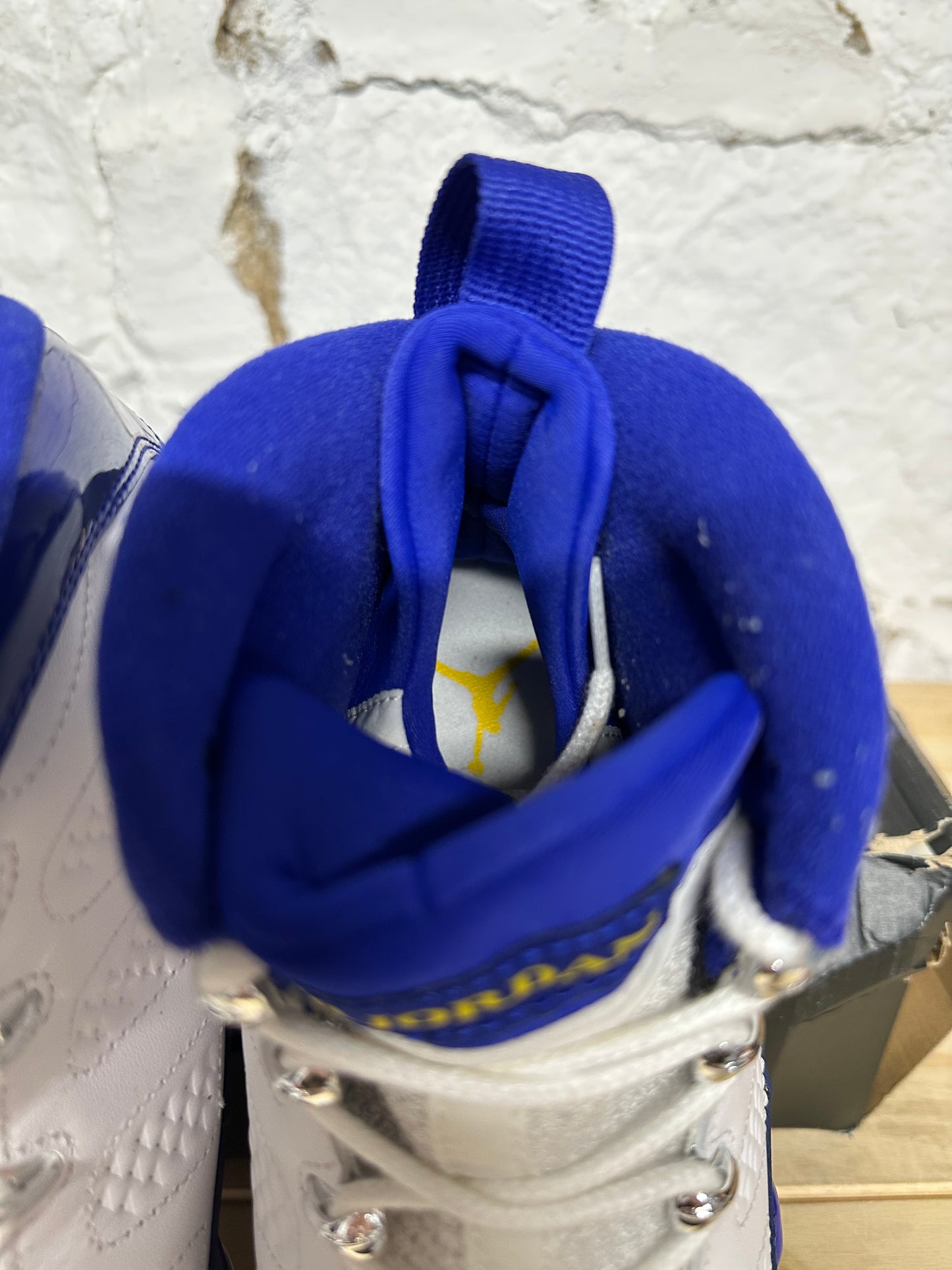 Air Jordan 9 Lakers Sz 12