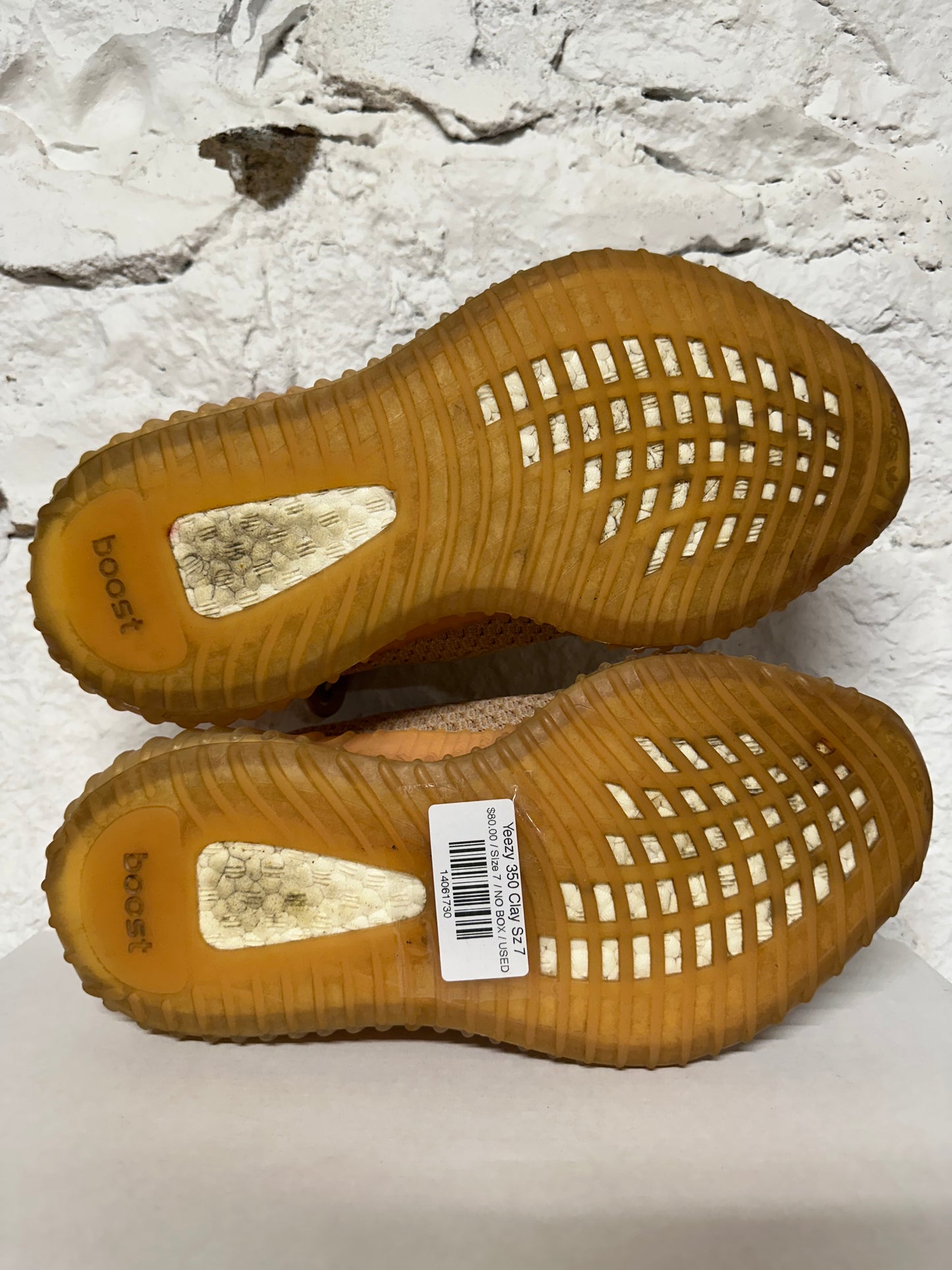 Yeezy 350 V2 Clay Sz 7