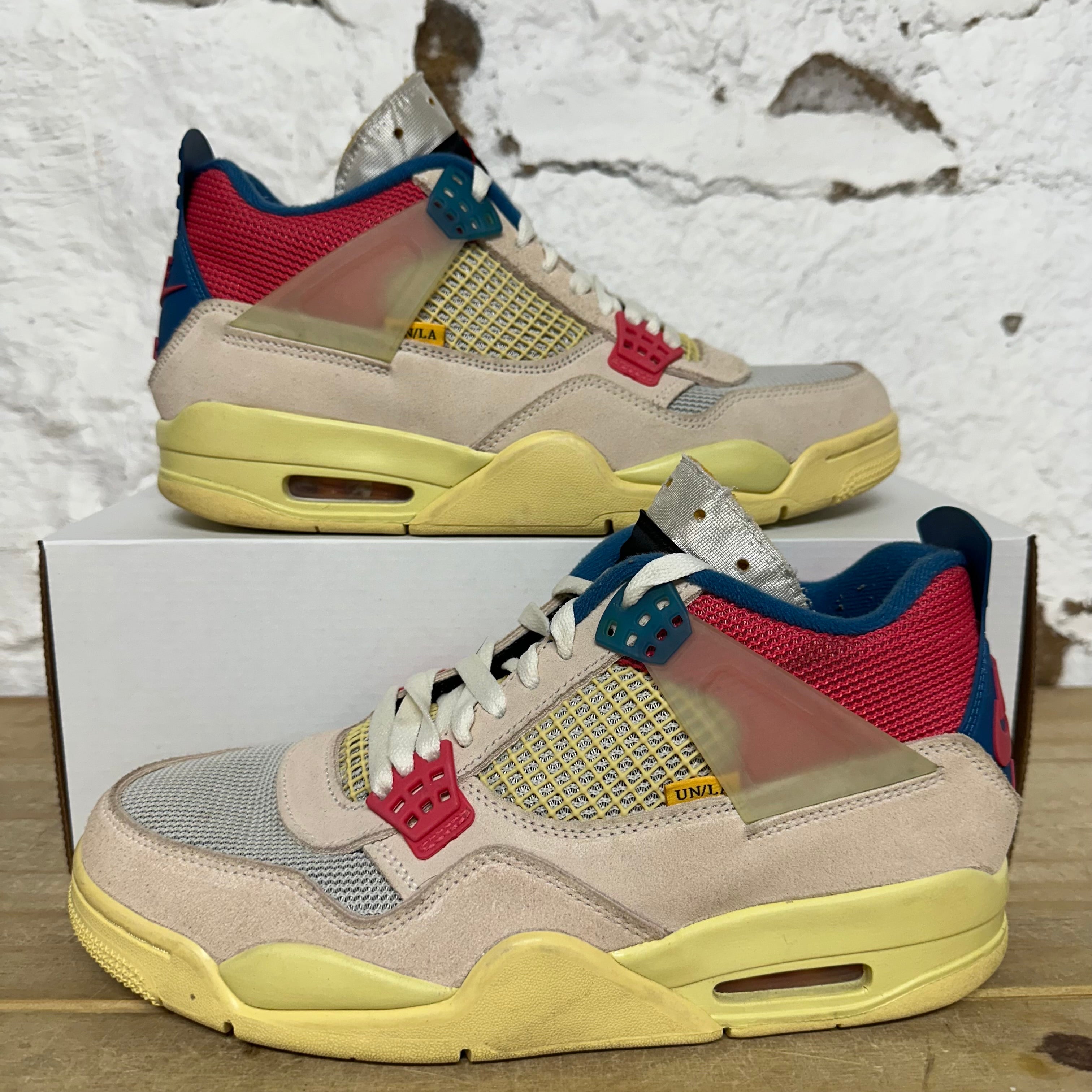 Air Jordan 4 Union Guava Sz 9.5