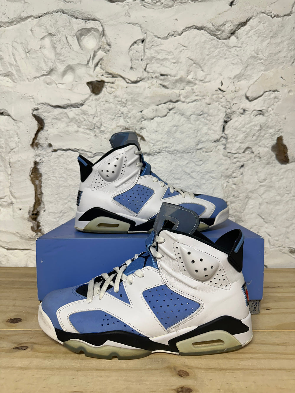 Air Jordan 1 Elevate White Gum Sz 7 (8.5W)