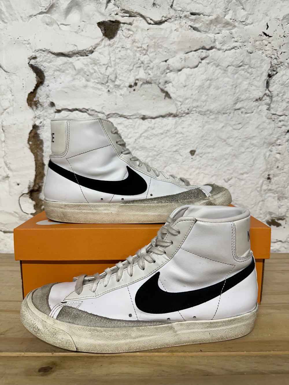 Nike Blazer Black White Sz 8.5