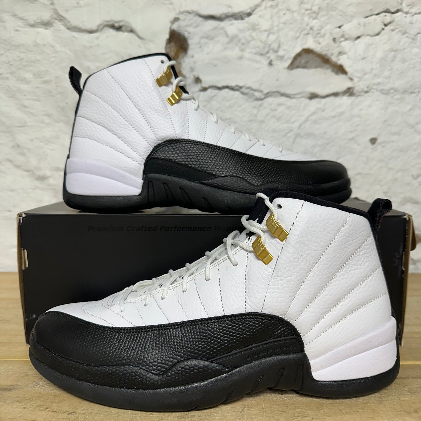 Air Jordan 12 Taxi (2013) Sz 10.5 DS