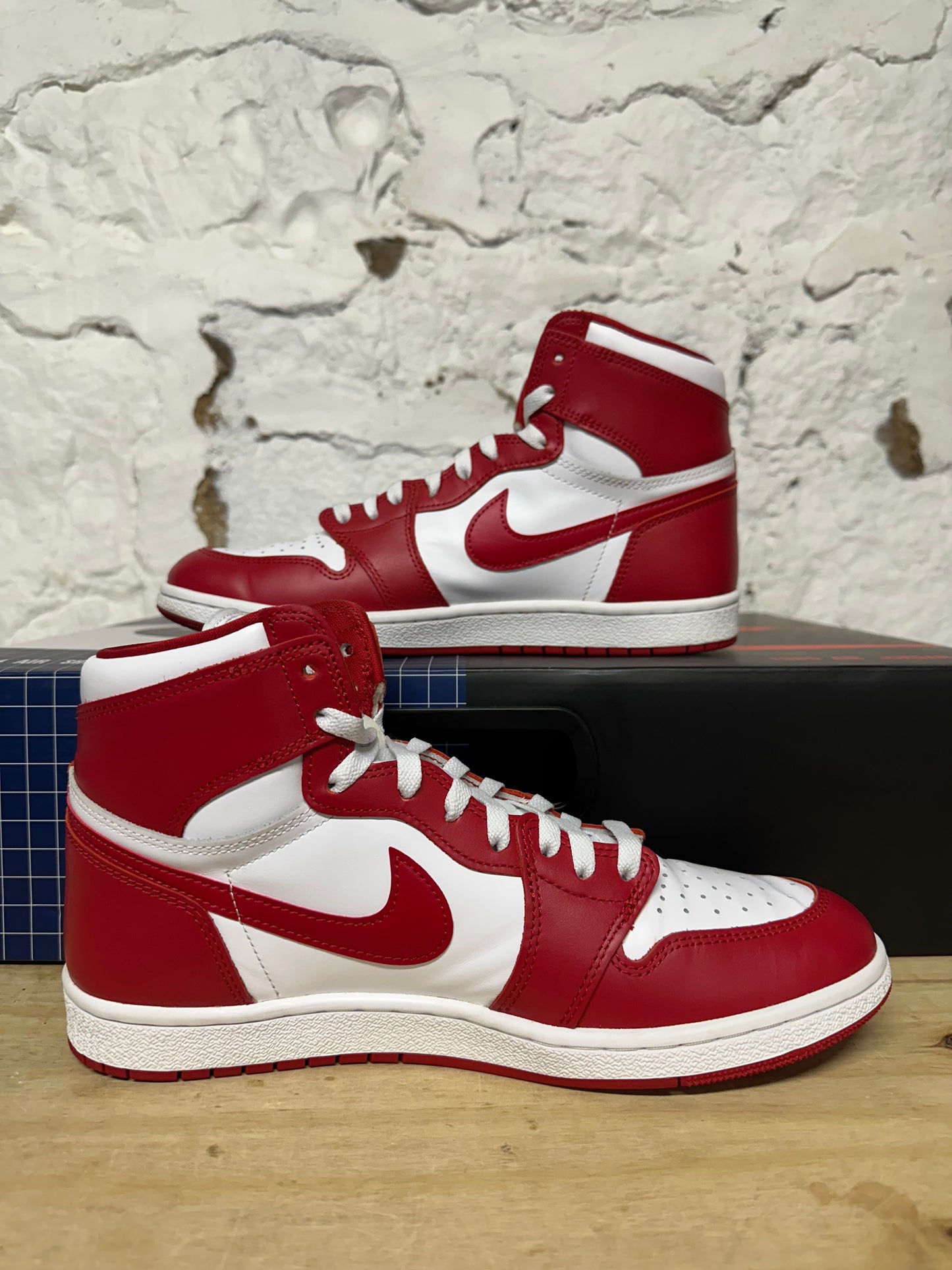 Air Jordan New Beginnings Pack Sz 11