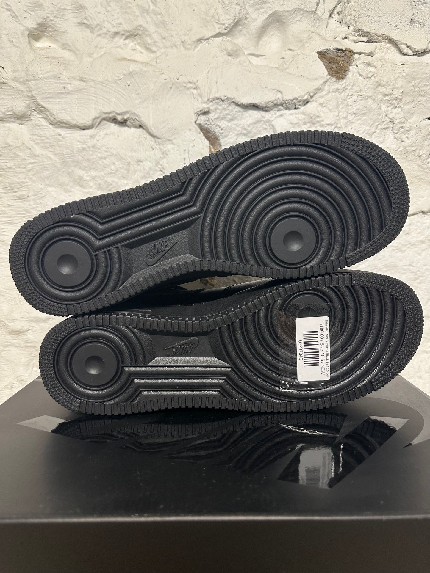 Nike Air Force 1 Mid Supreme Black Sz 10.5 DS