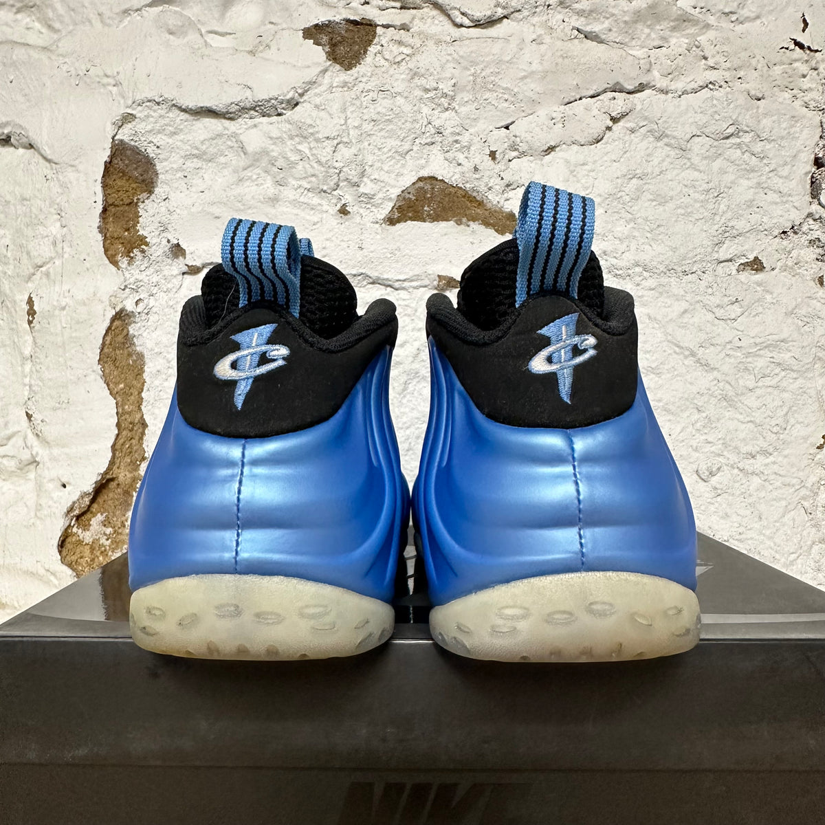 Nike Air Foamposite One University Blue Sz 9.5