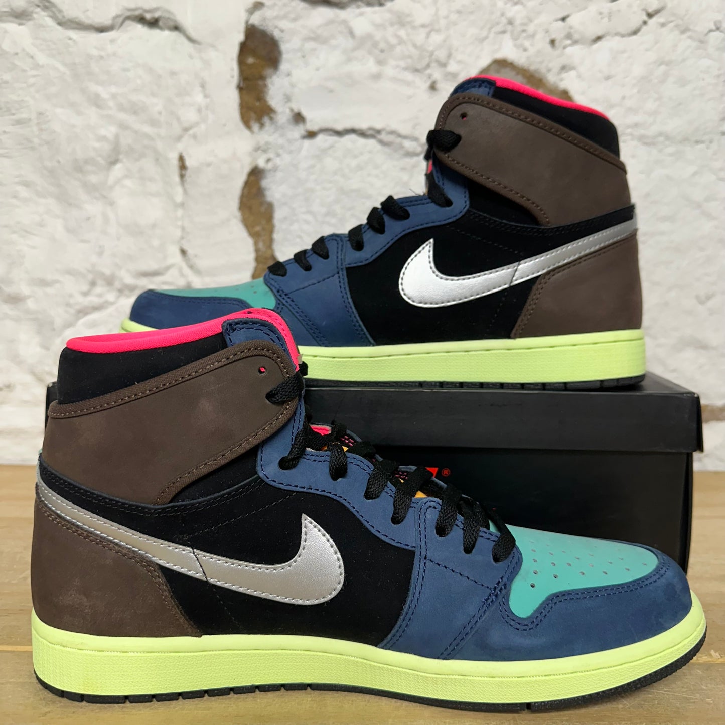 Air Jordan 1 High Tokyo Bio Hack Sz 11