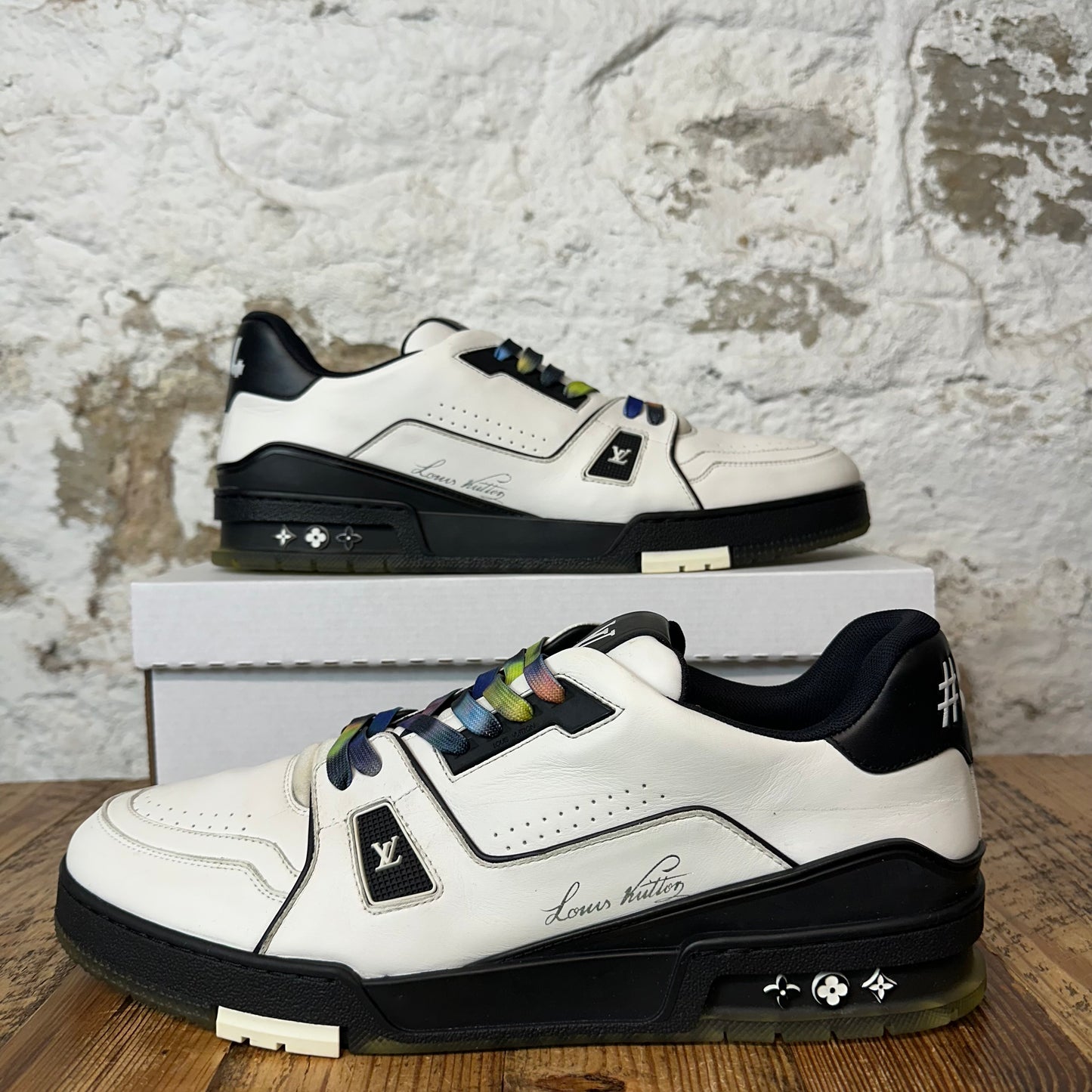 Louis Vuitton Black White Multicolor Lace Trainer Sneaker Sz 12.5 (11LV)