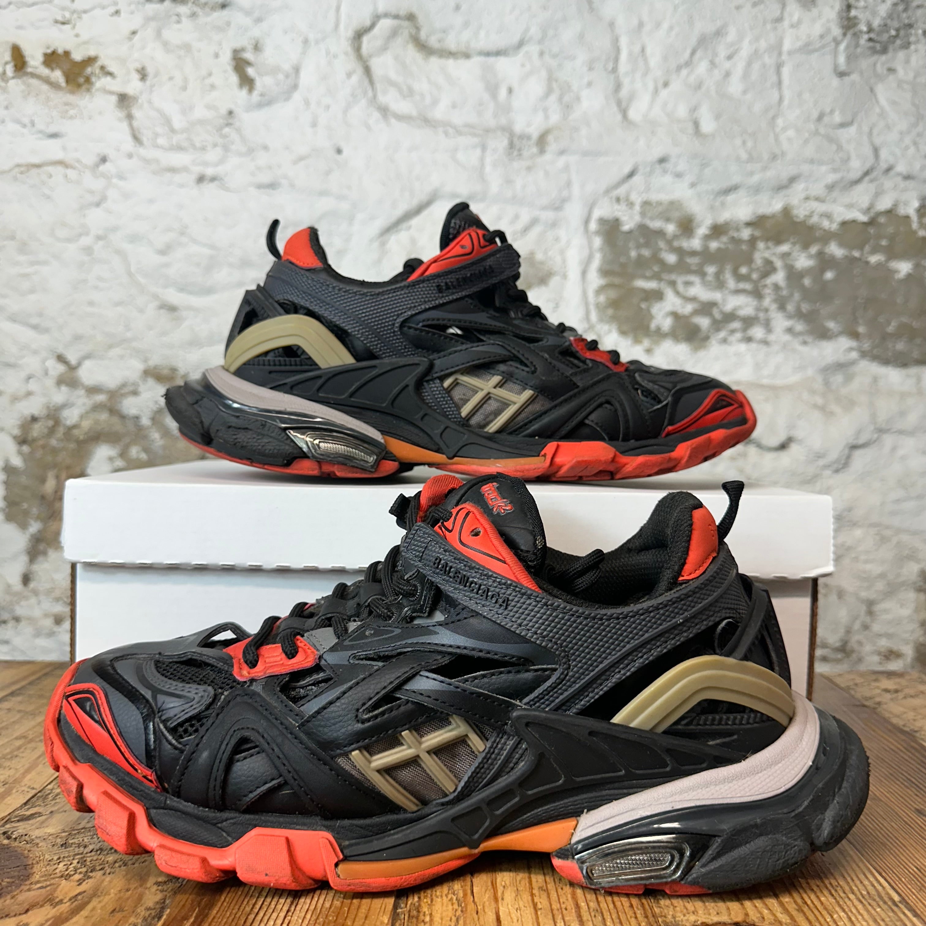 Balenciaga Track 2 Black Red Sneaker Sz 10 (43)
