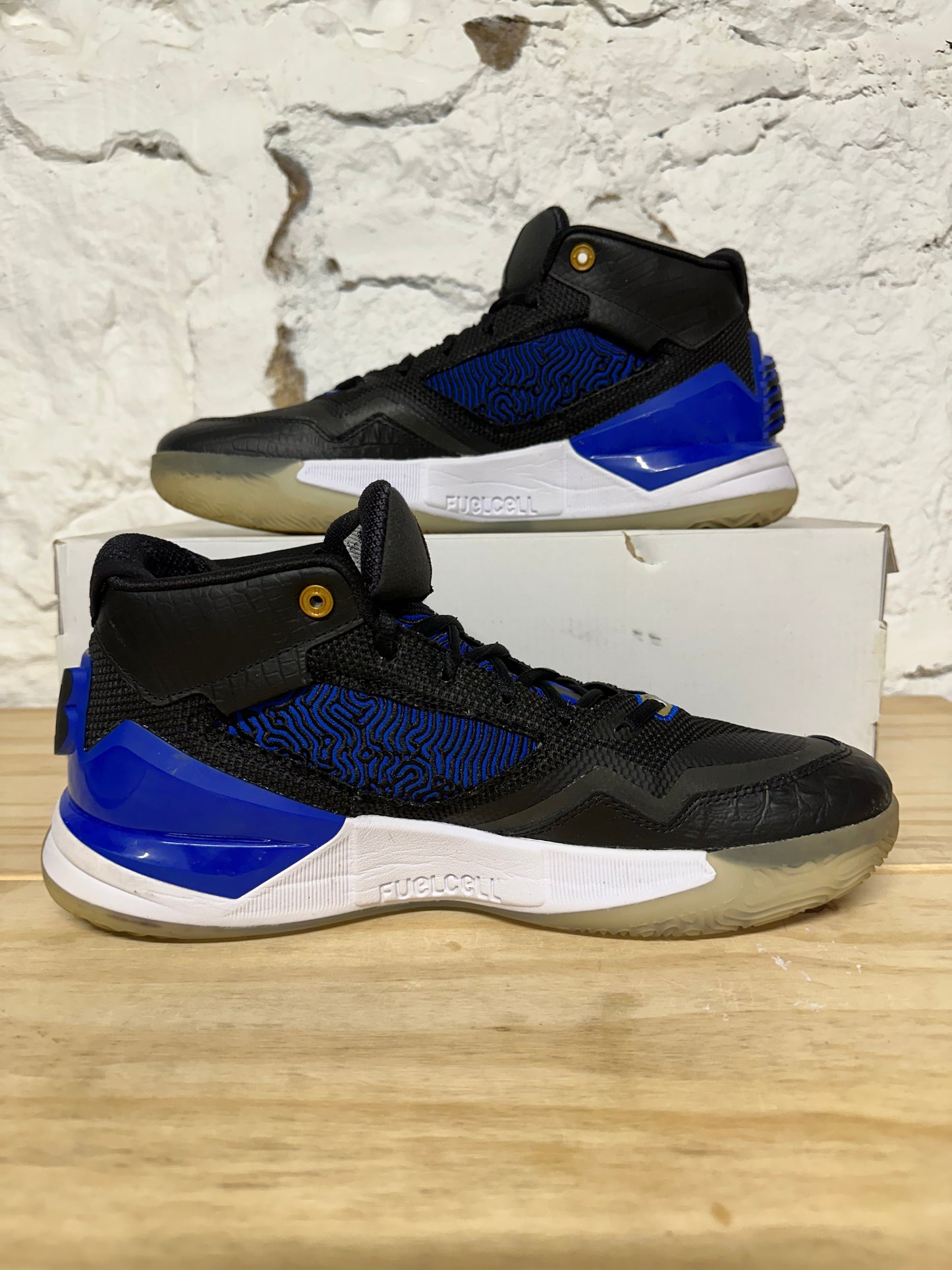 New Balance Kawhi Four Bounces Sz 11