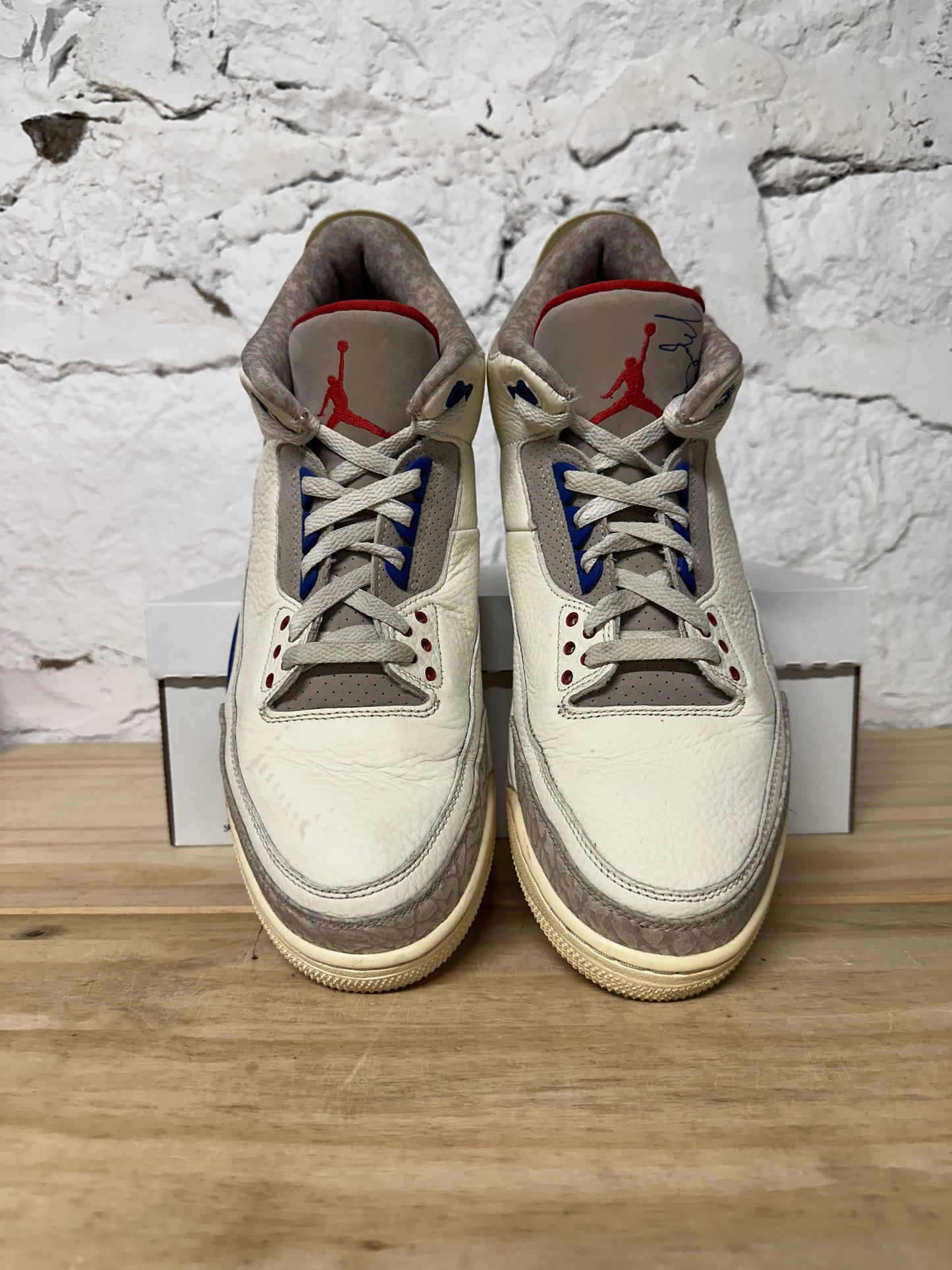 Air Jordan 3 International Flight Sz 13