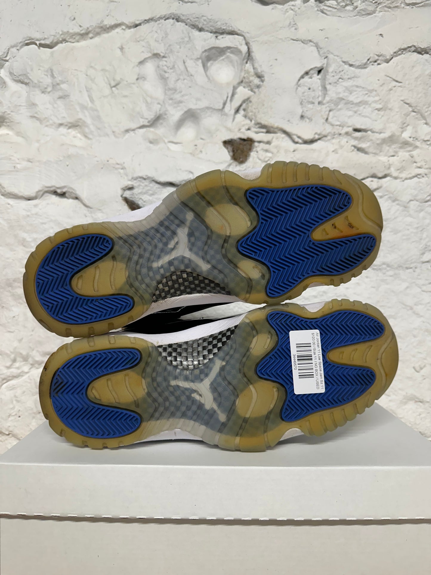 Air Jordan 11 Low Space Jam Sz 11