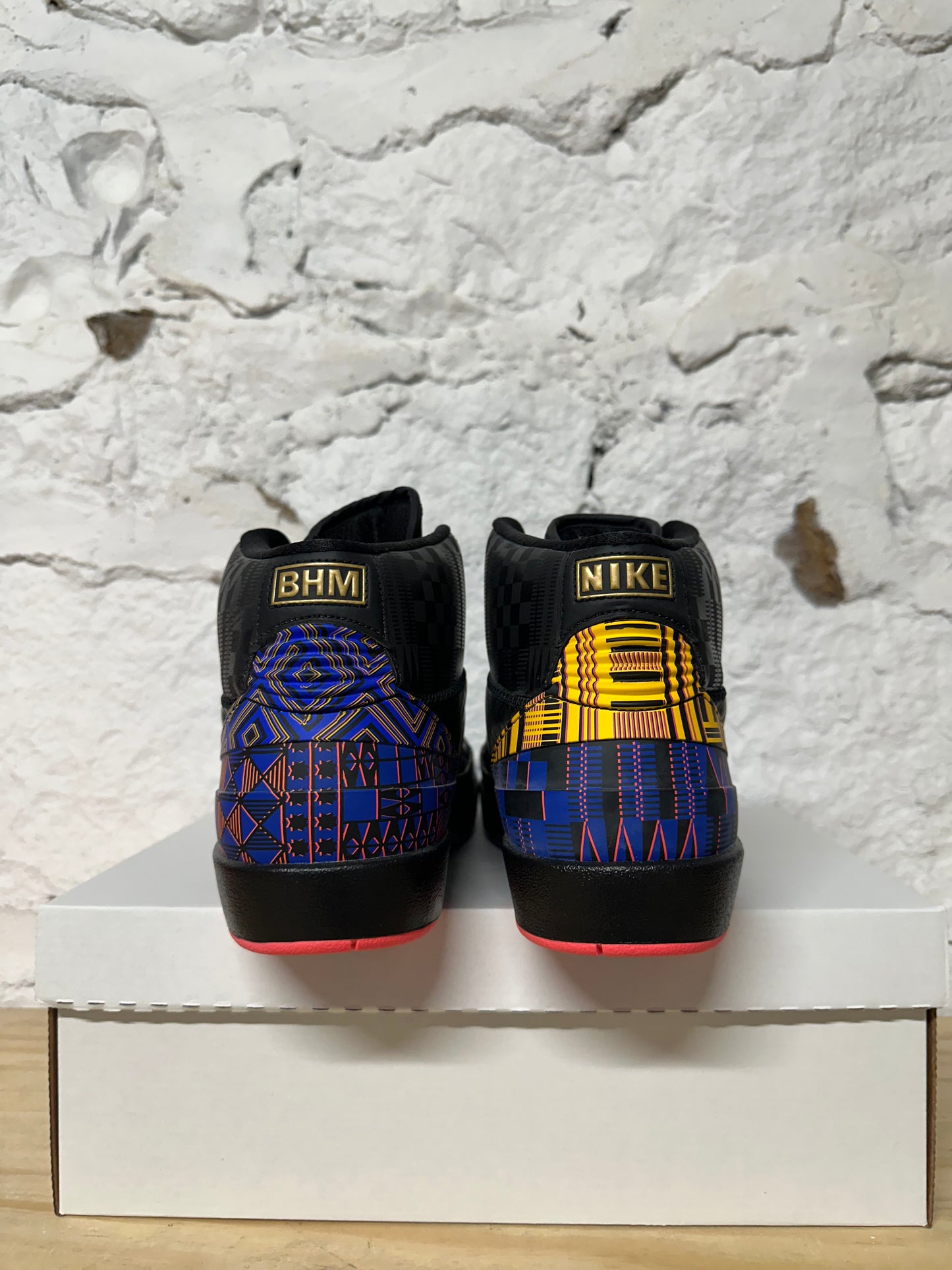 Air Jordan 2 Black History Month Sz 11 DS