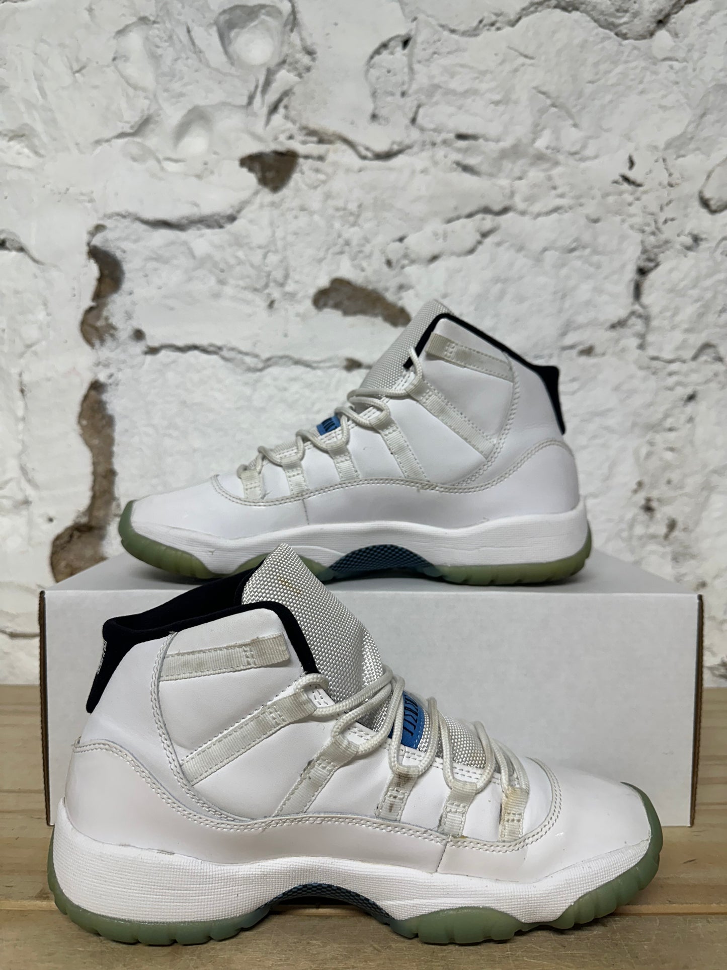 Air Jordan 11 High Legend Blue (2014) Sz 6.5Y