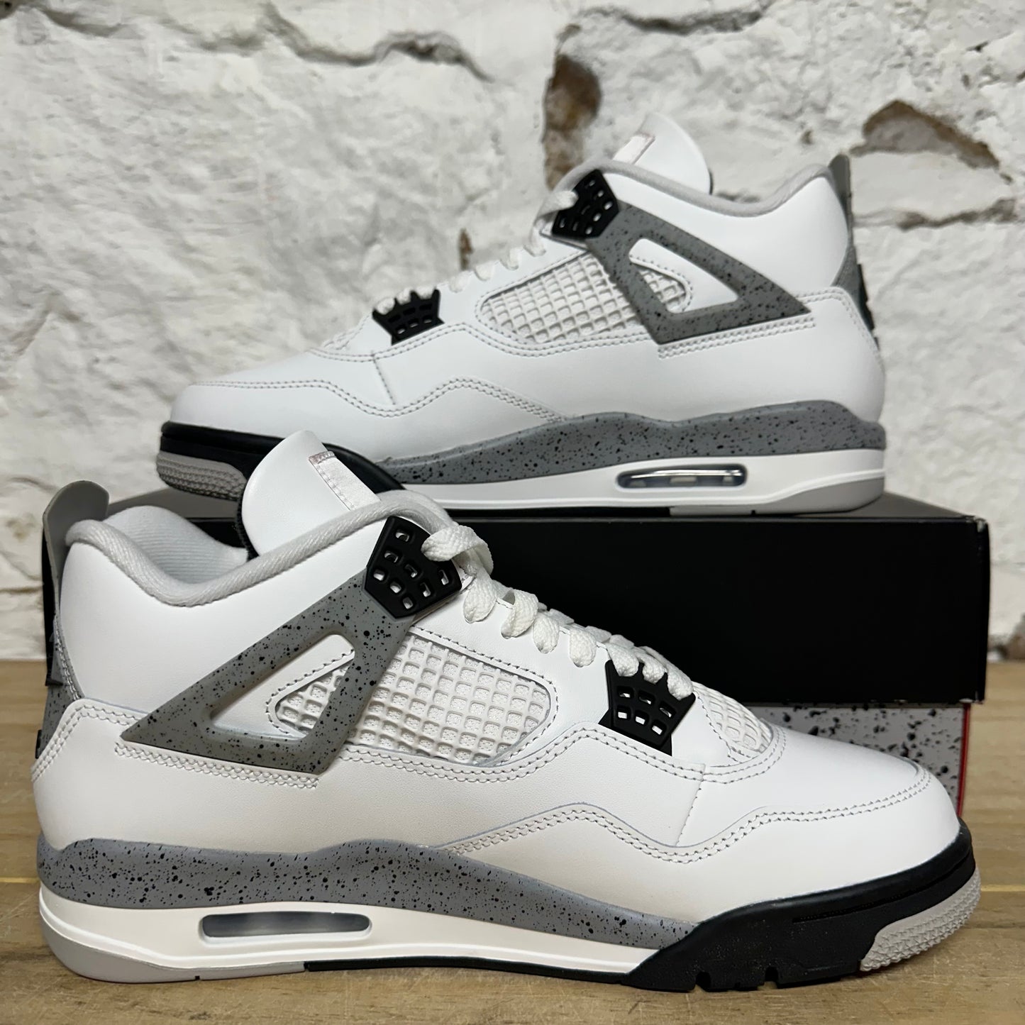 Air Jordan 4 White Cement (2025) Sz 10.5 DS