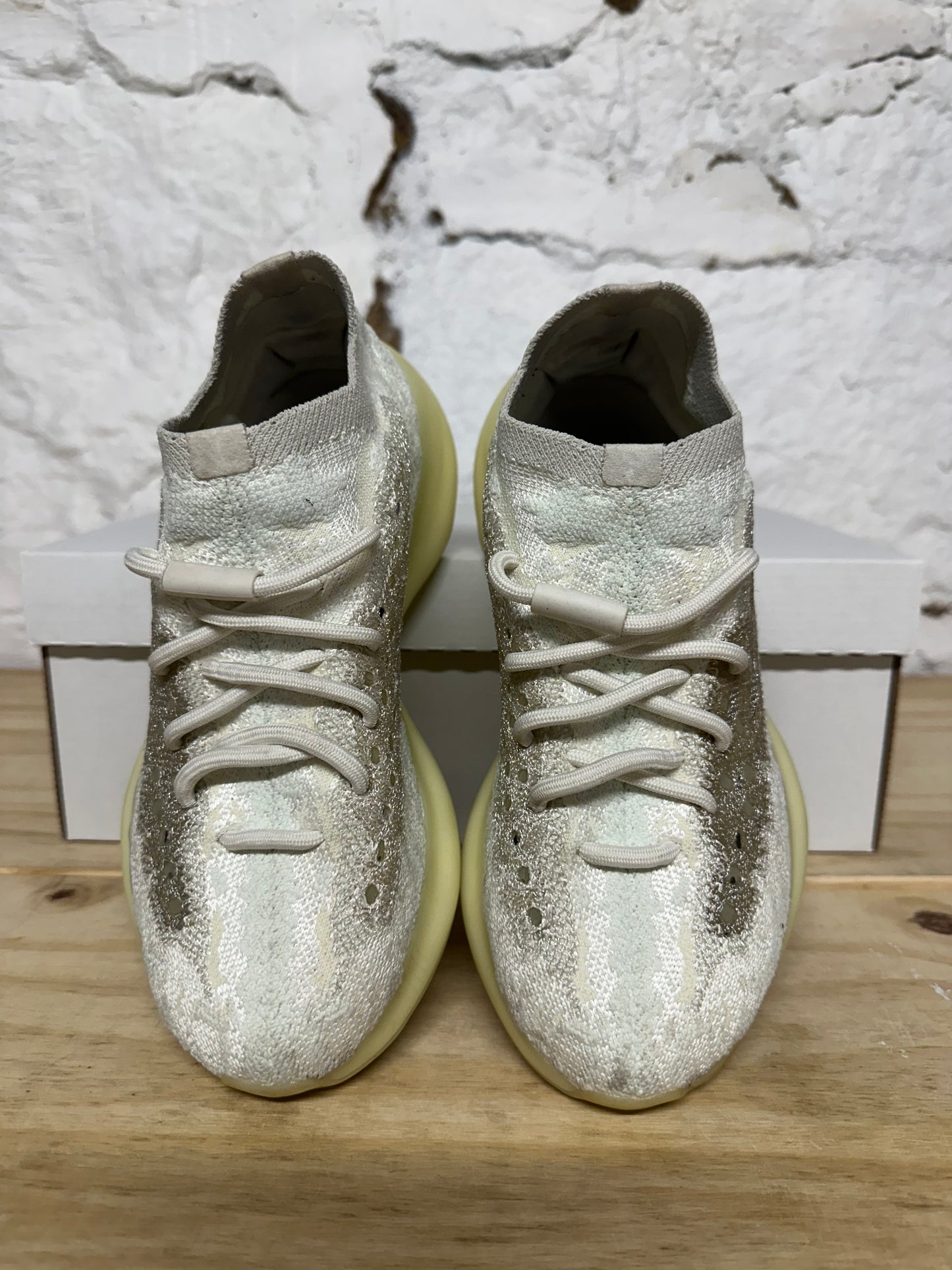 Yeezy 380 Calcite Glow Sz 5