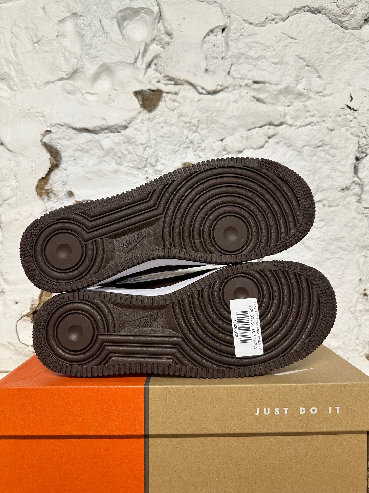 Nike Air Force 1 Low Chocolate Sz 8.5 DS