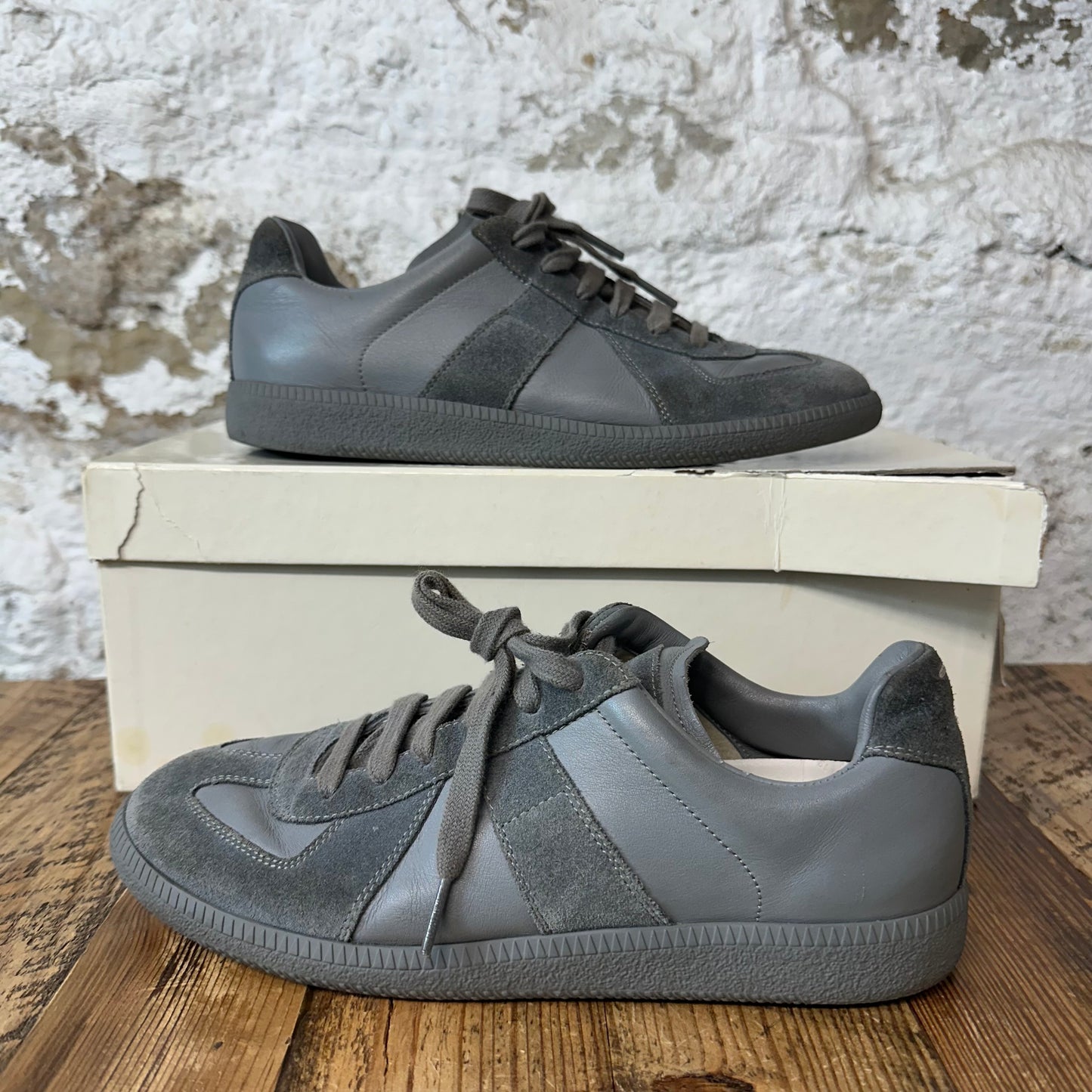 Maison Margiela Replica Gray Suede Sz 6.5 (39)