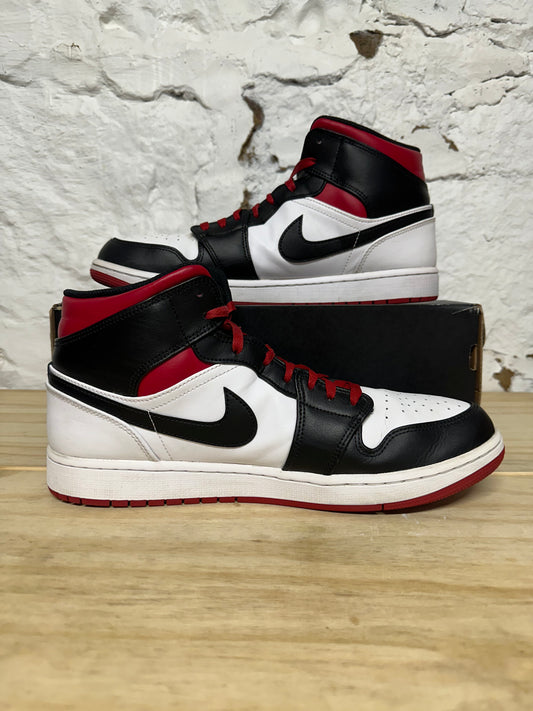 Air Jordan 1 Mid Gym Red Black Toe Sz 13