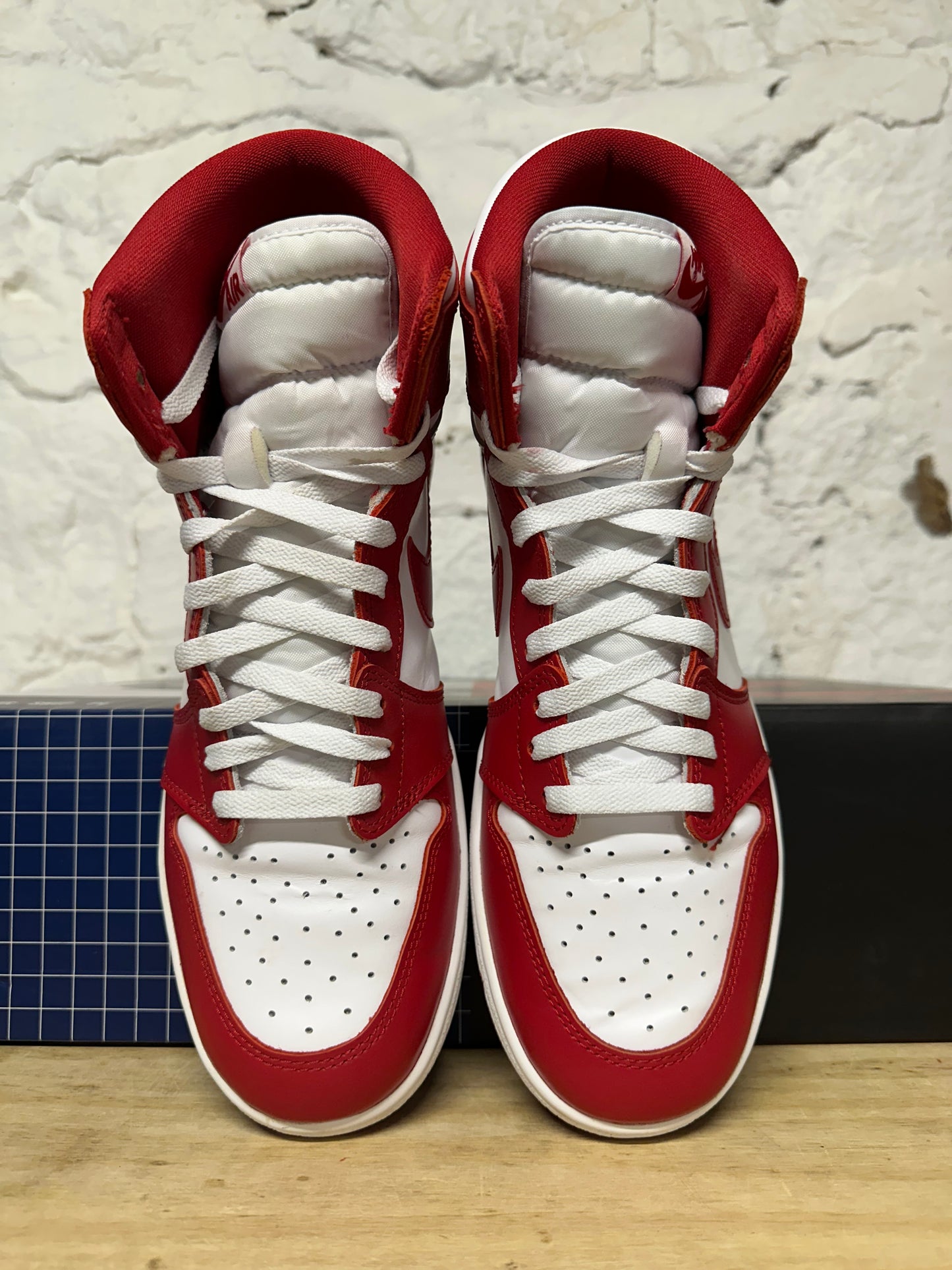 Air Jordan New Beginnings Pack Sz 11