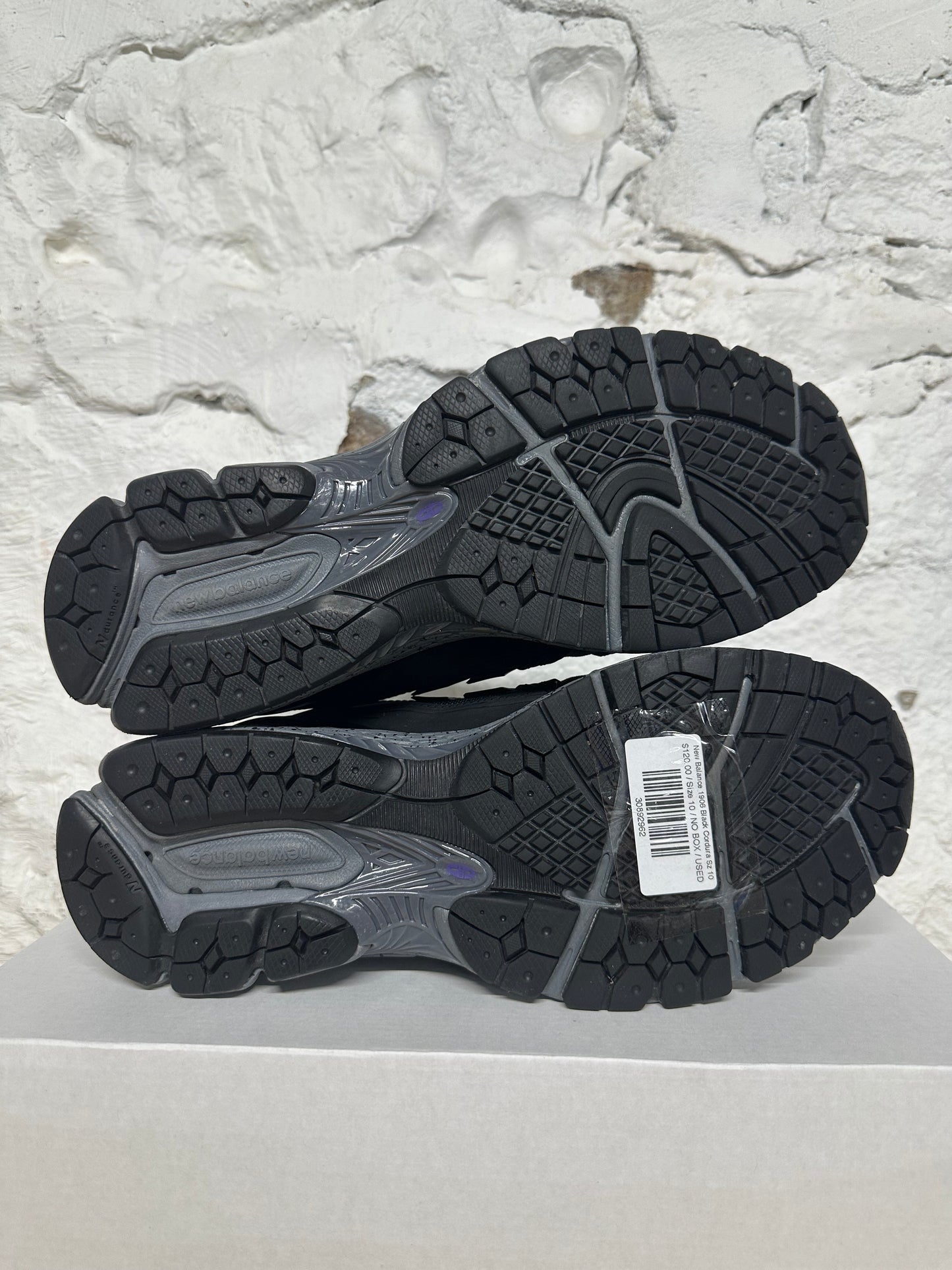 New Balance 1906 Black Cordura Sz 10