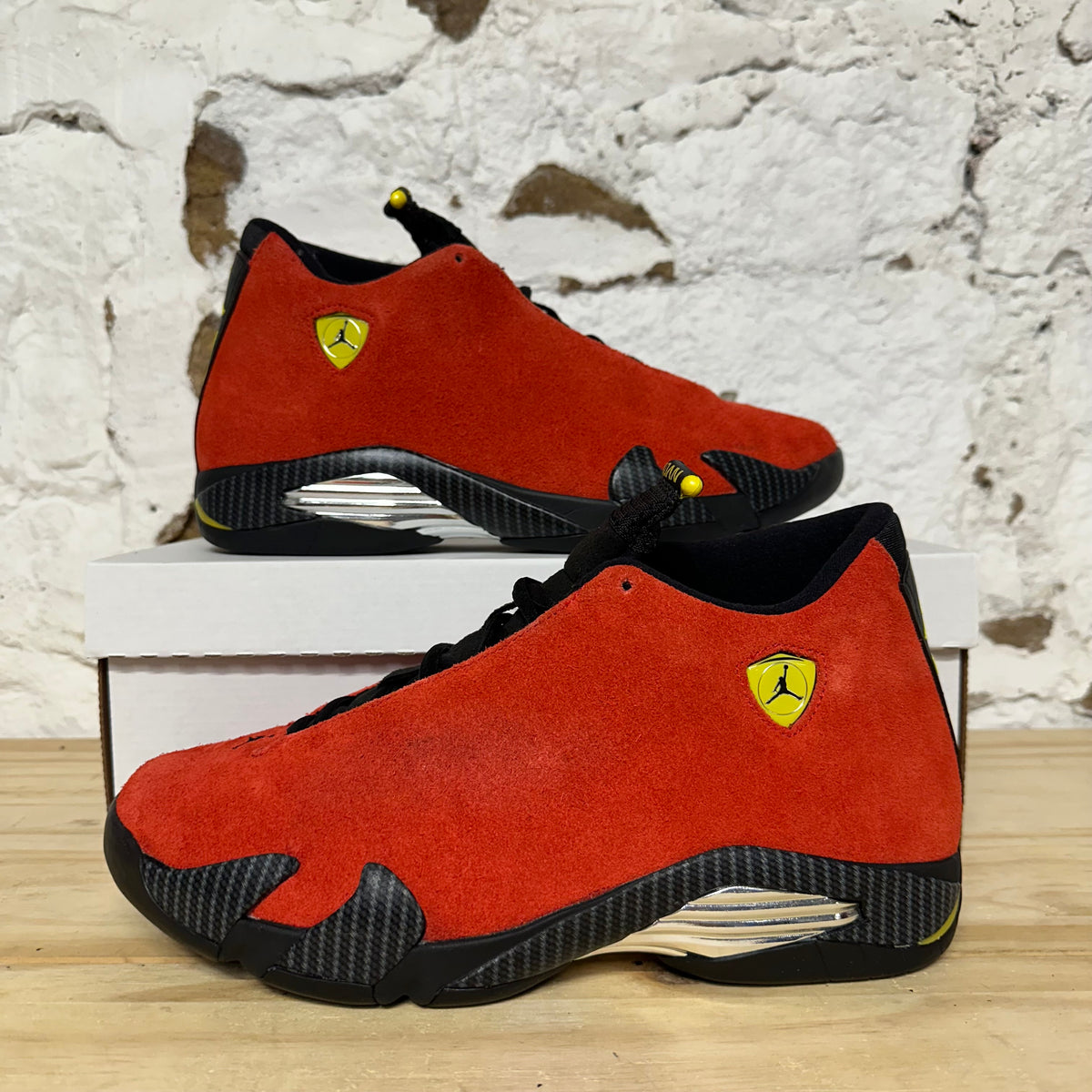 Air Jordan 14 Ferrari (2014) Sz 10.5